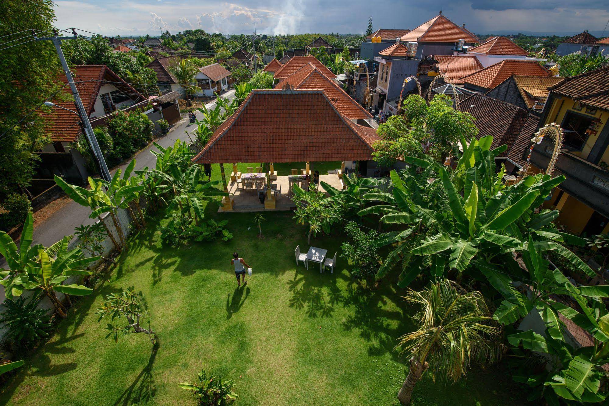 Asung Guest House And Villa