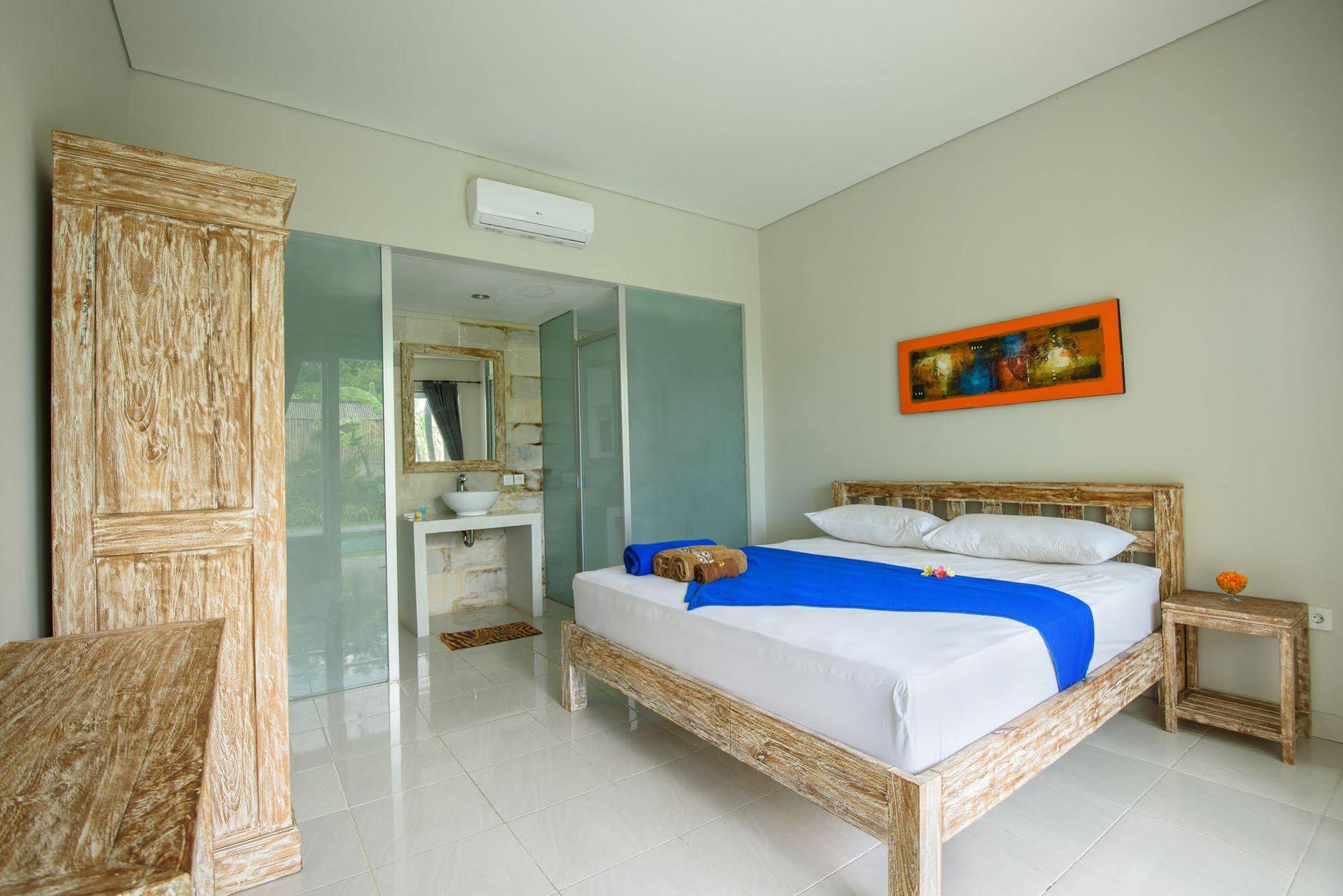 Asung Guest House And Villa