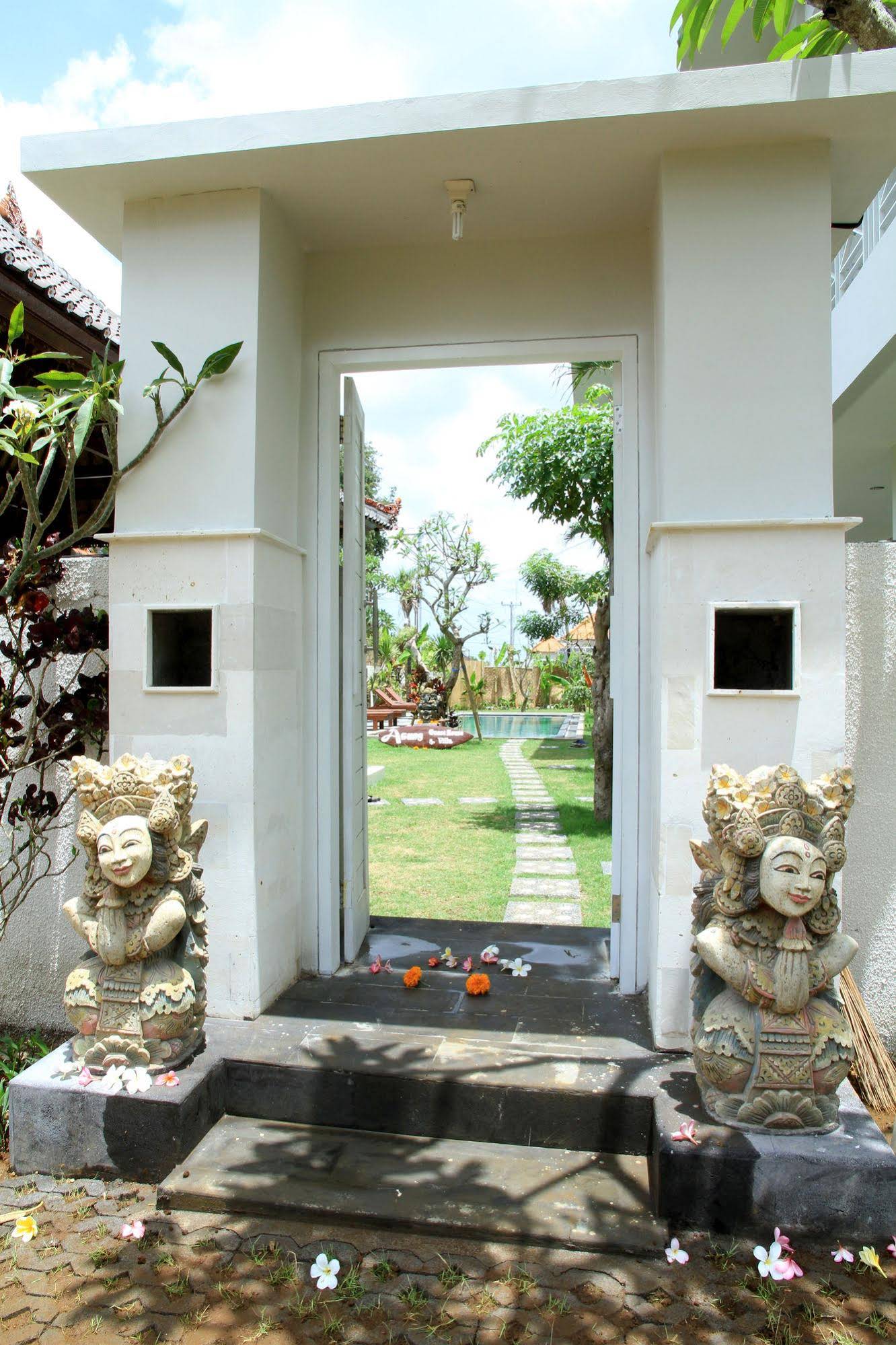 Asung Guest House And Villa