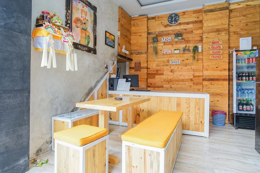 Balijani Hostel