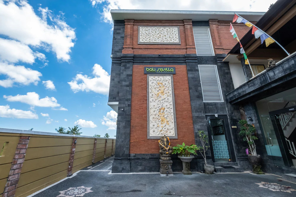 Bali Sevilla by OYO Rooms