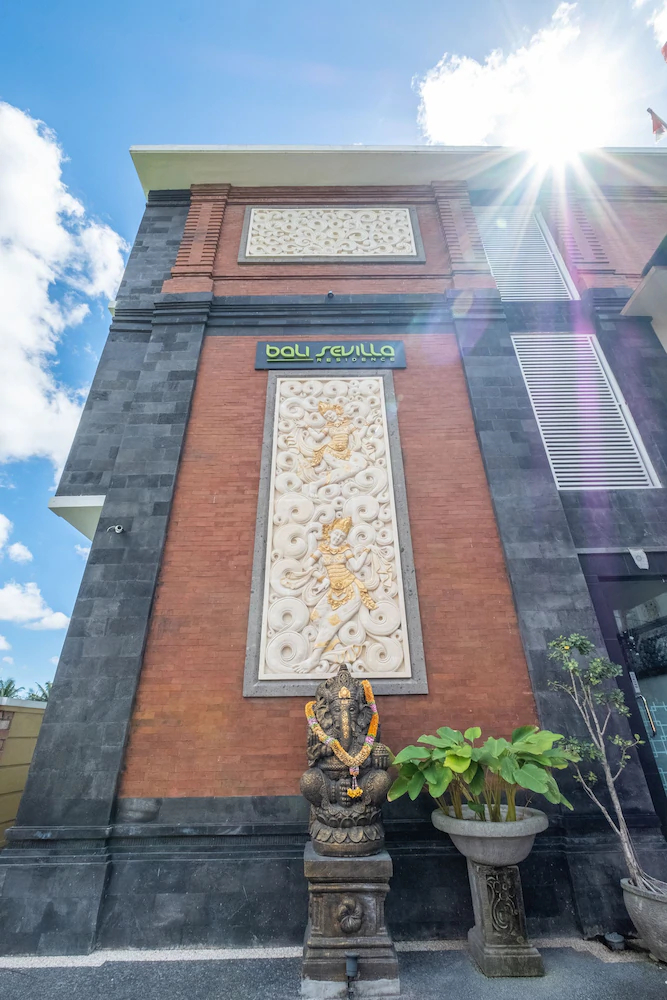 Bali Sevilla by OYO Rooms