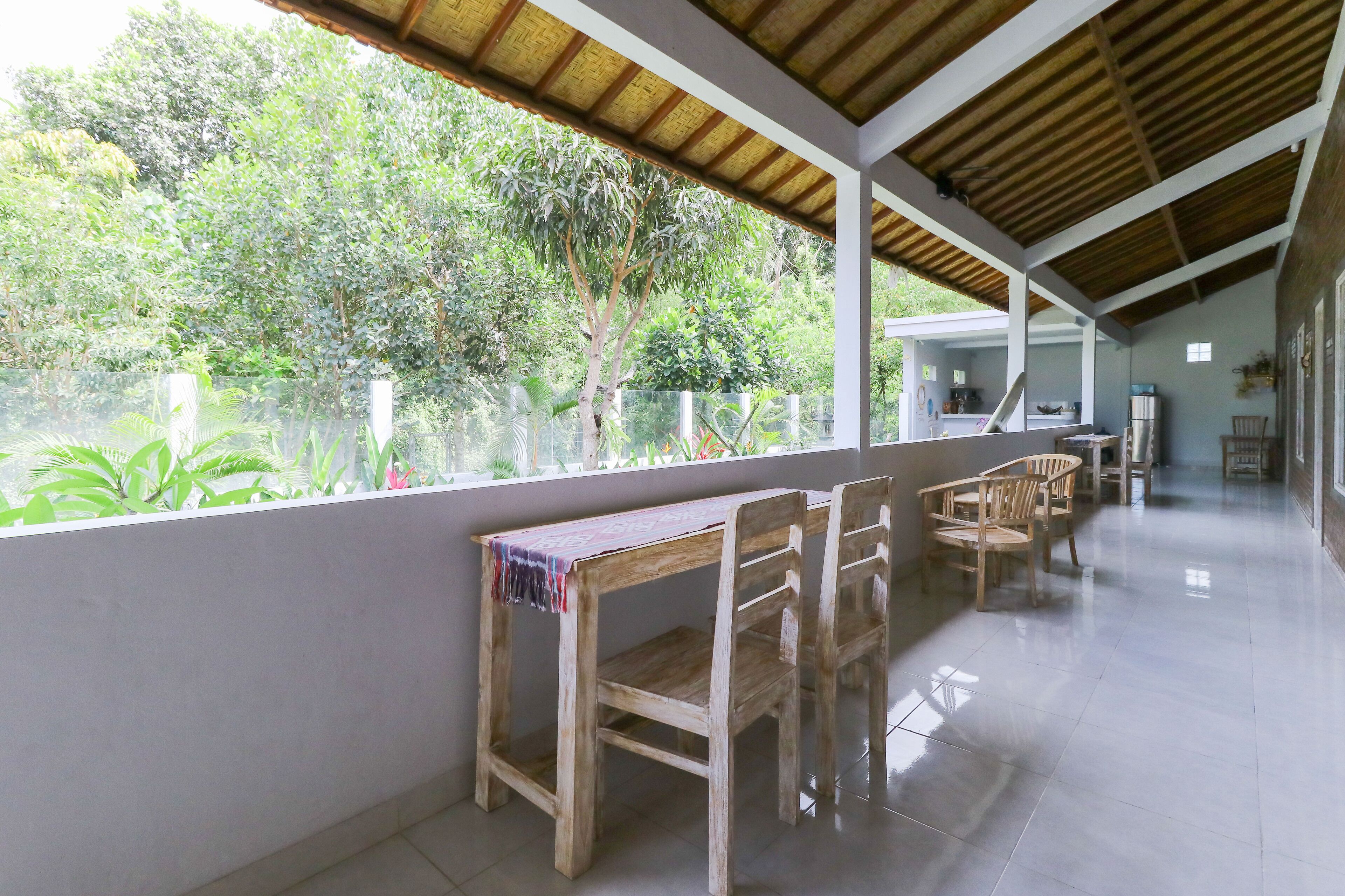 Cahya Guest House