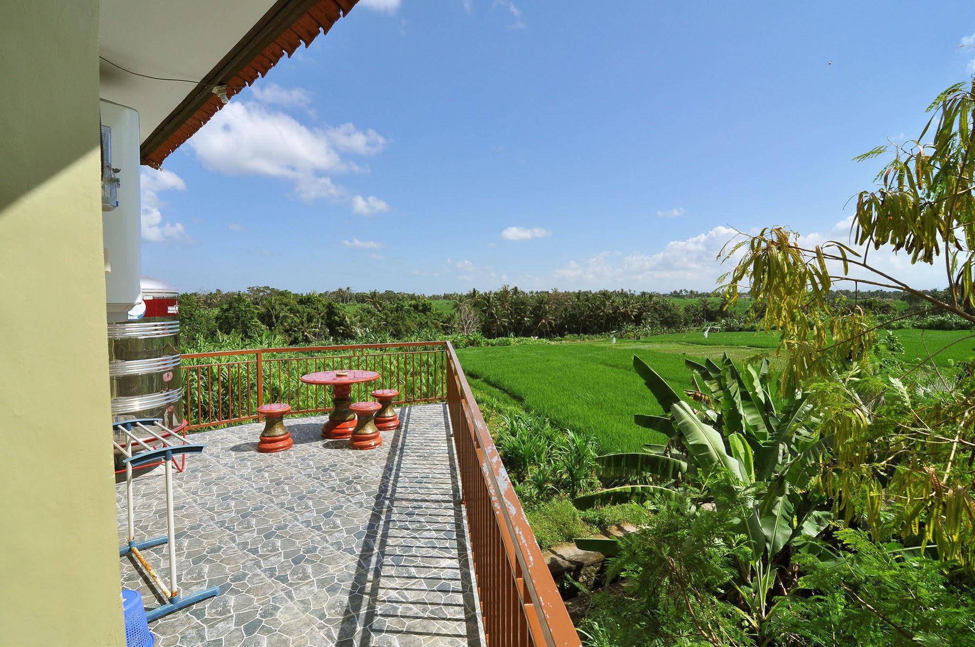 Cempaka Mas Guesthouse