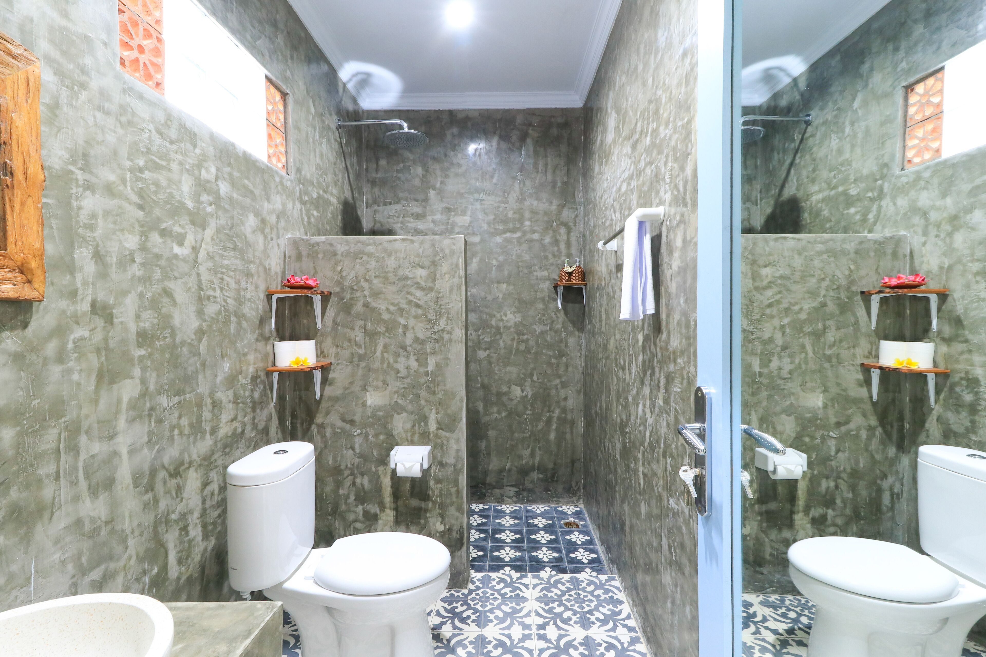 D-Anyar Stay And Surf Canggu