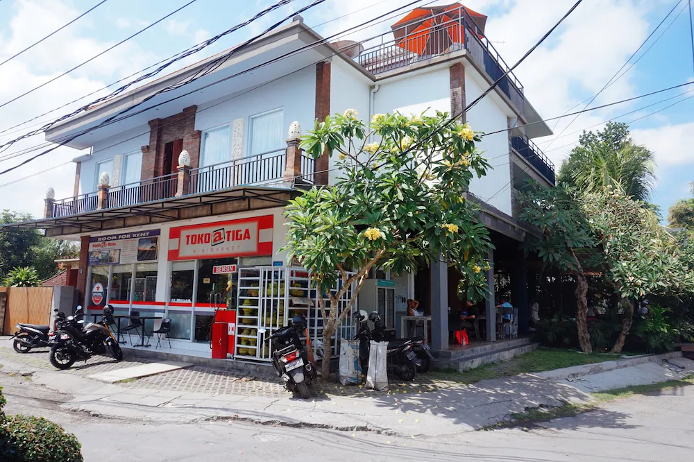Double A House