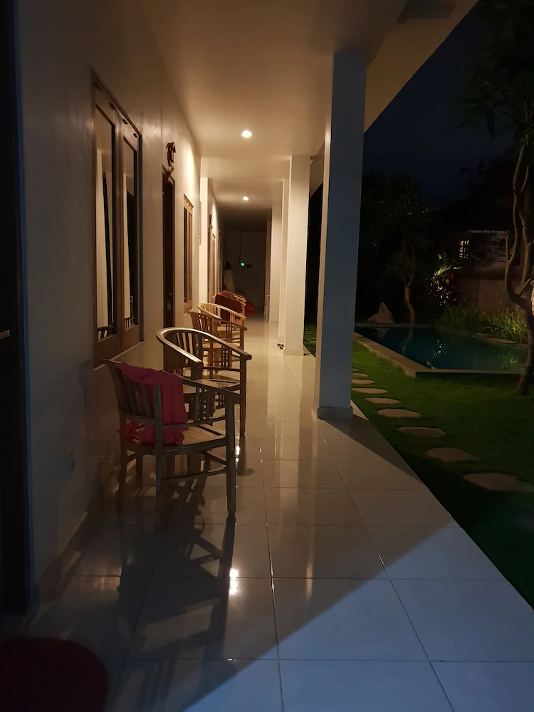 Double'D Guest House
