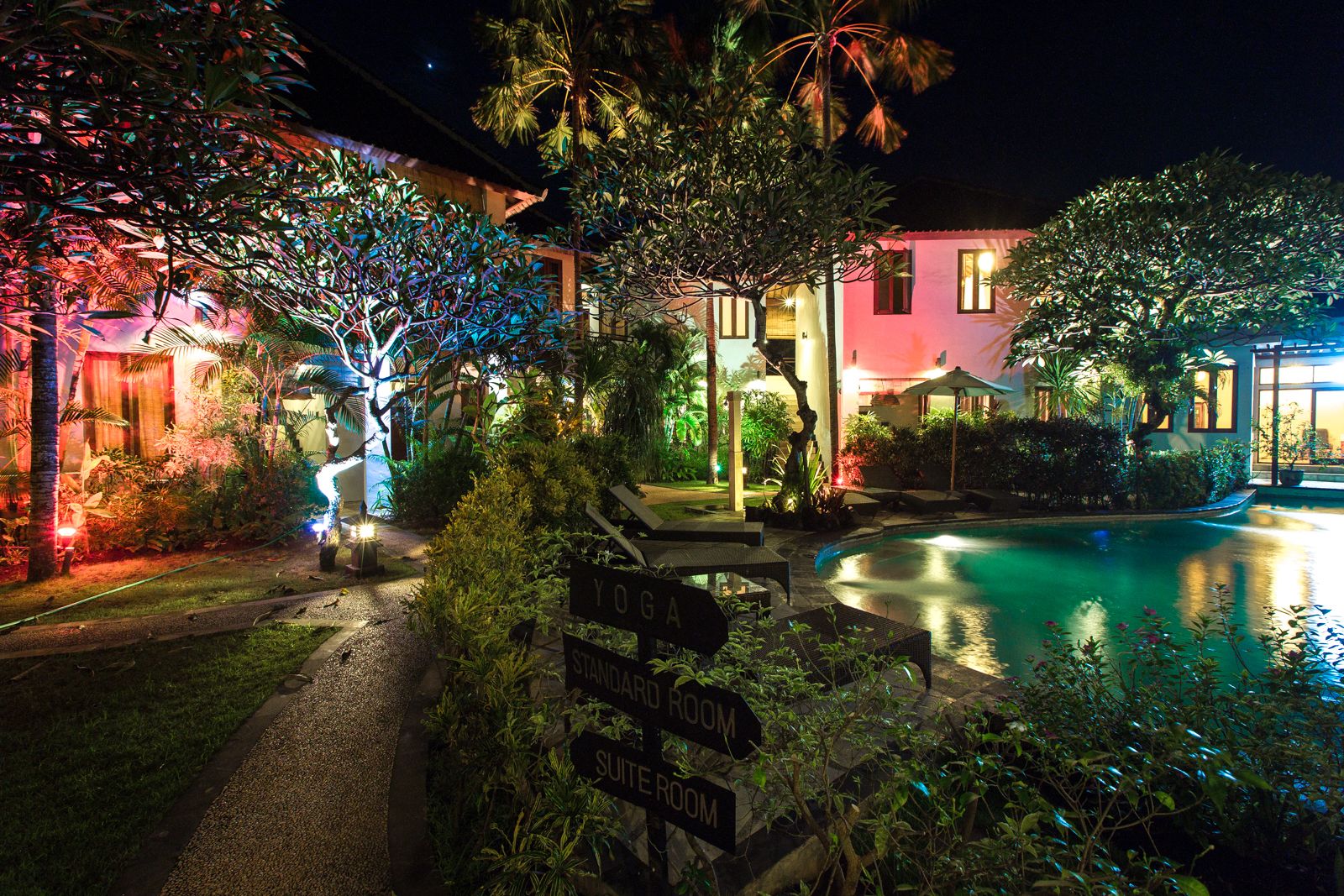 Ecosfera Hotel Bali