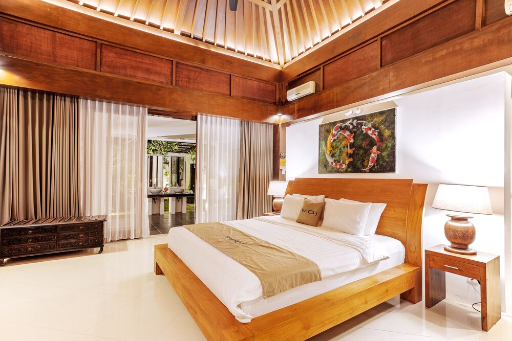 Finns Beach Villa Canggu