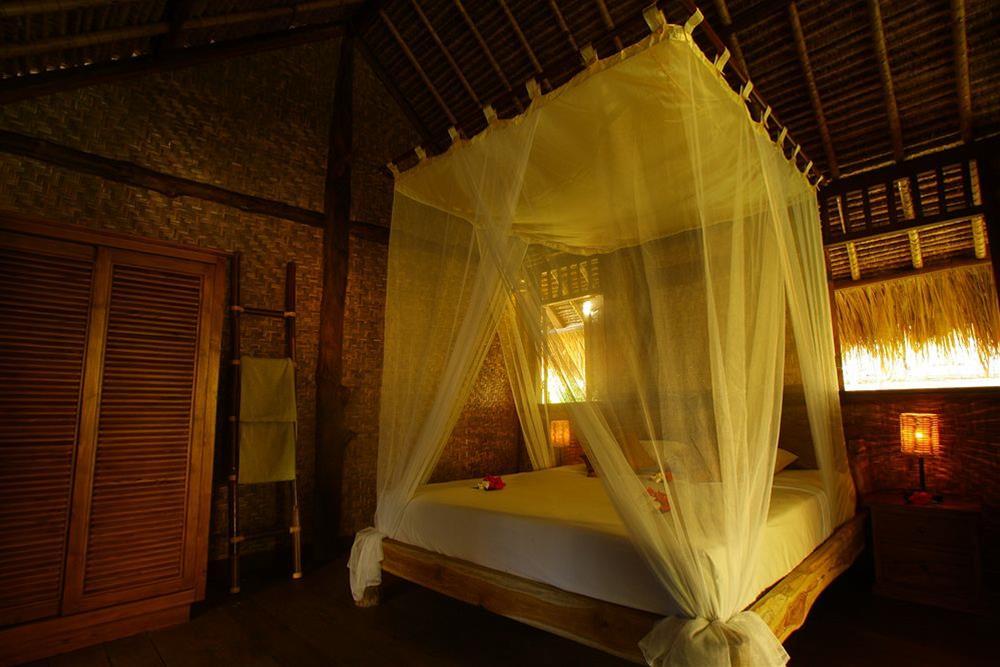 Flower Bud Bungalow