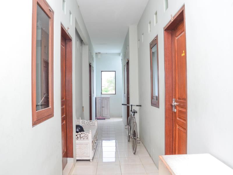 Hitakara Bed And Breakfast