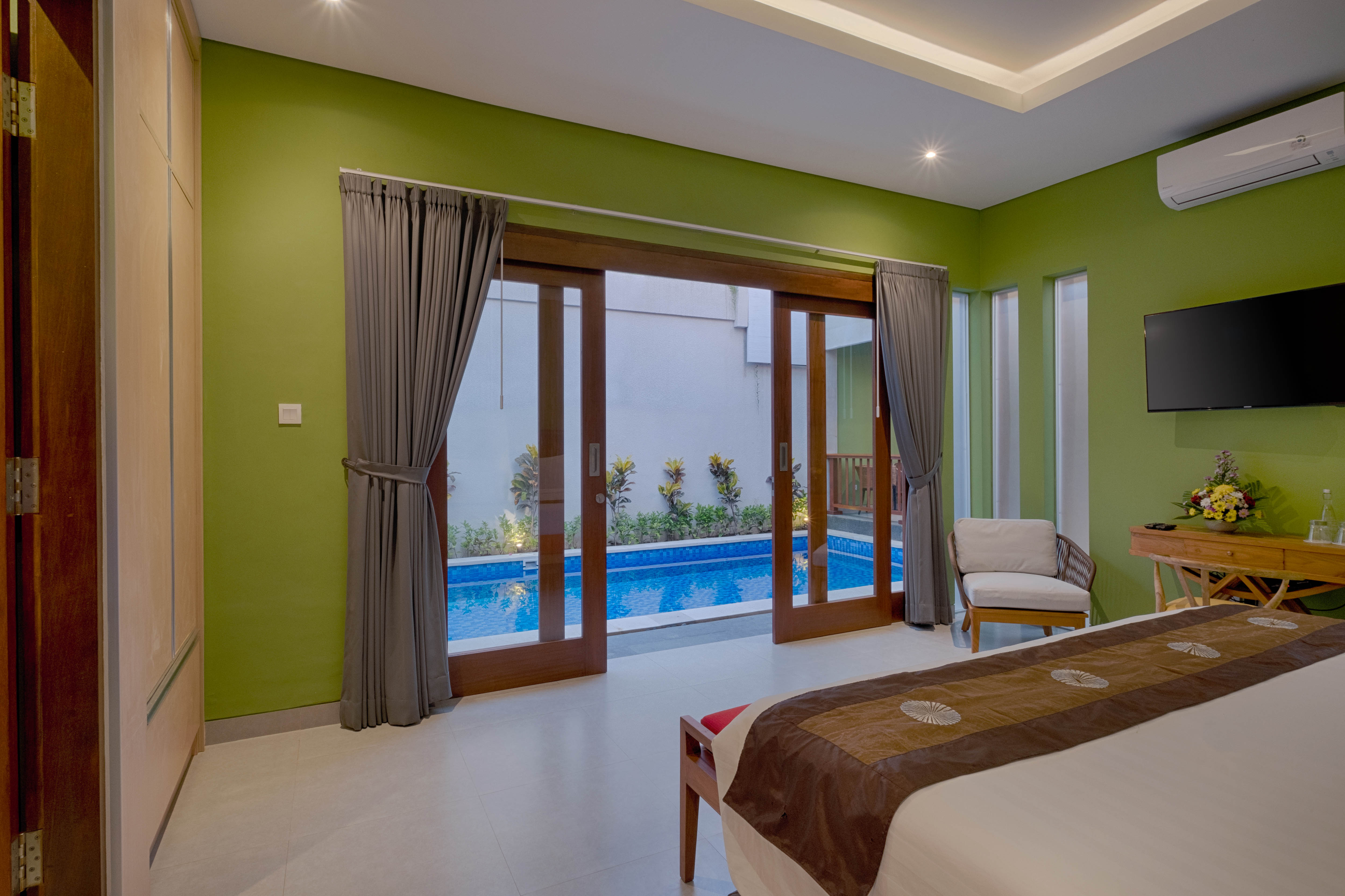 Kutus Kutus Canggu Villa