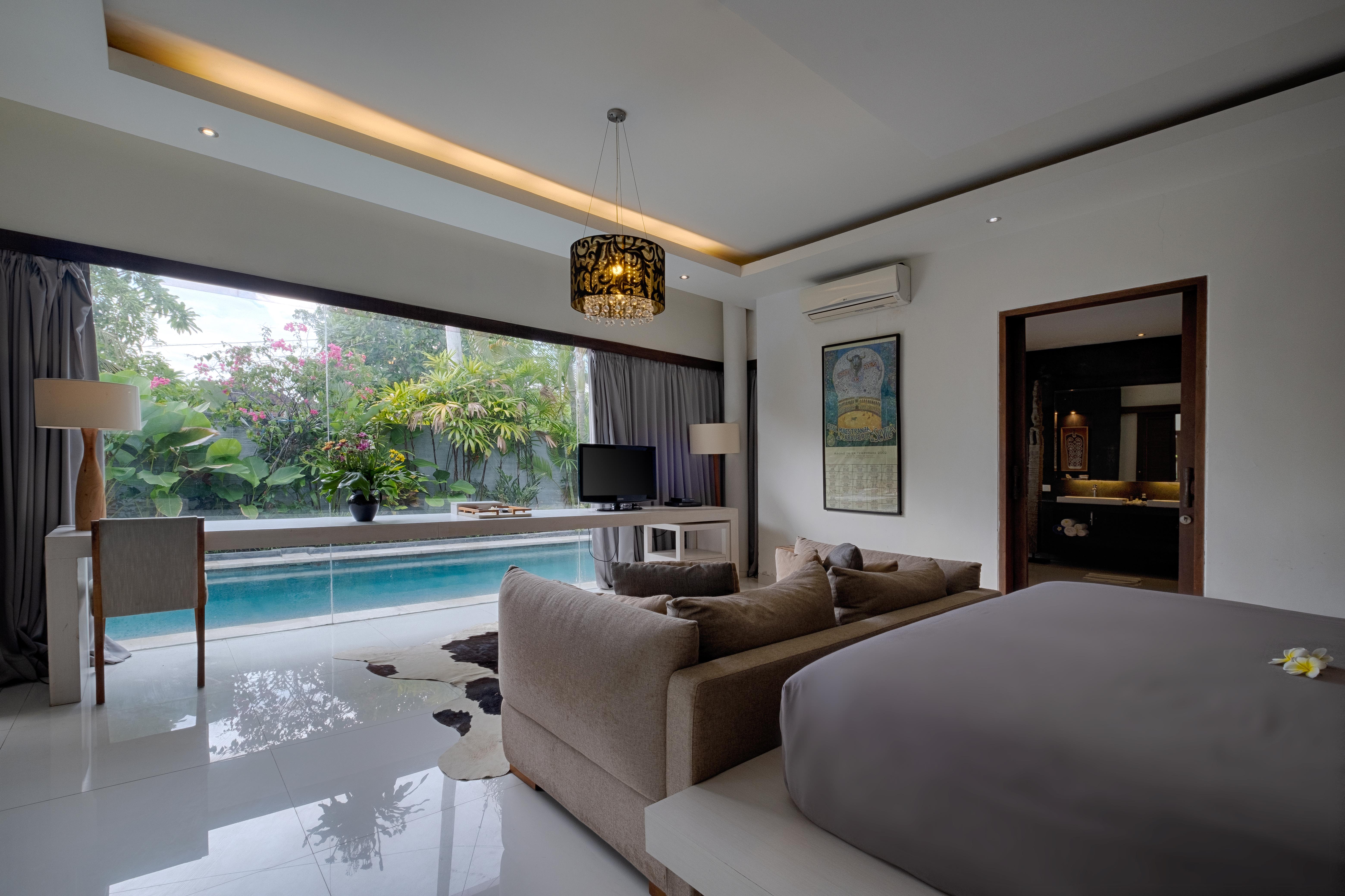 Kutus Kutus Canggu Villa