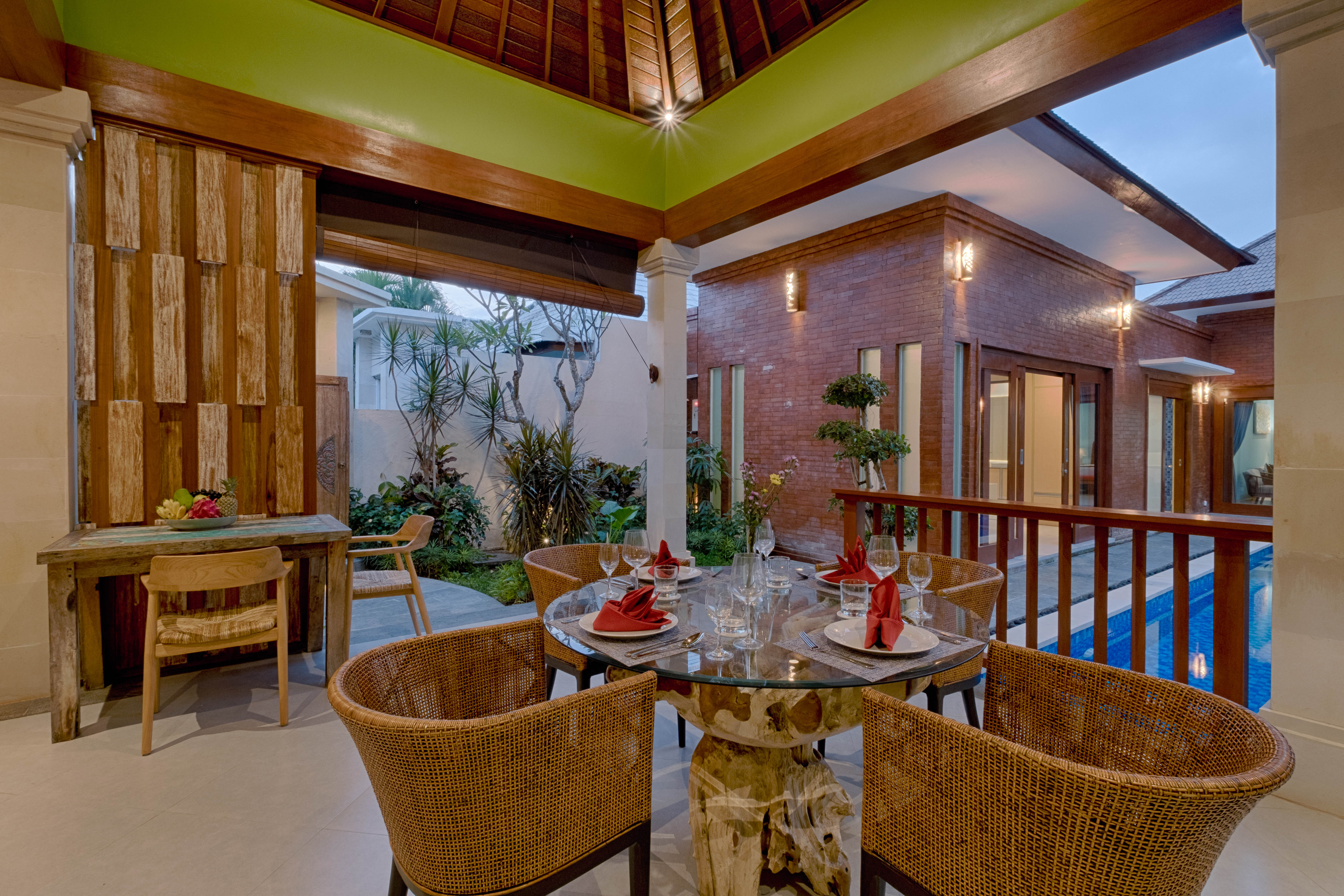 Kutus Kutus Canggu Villa