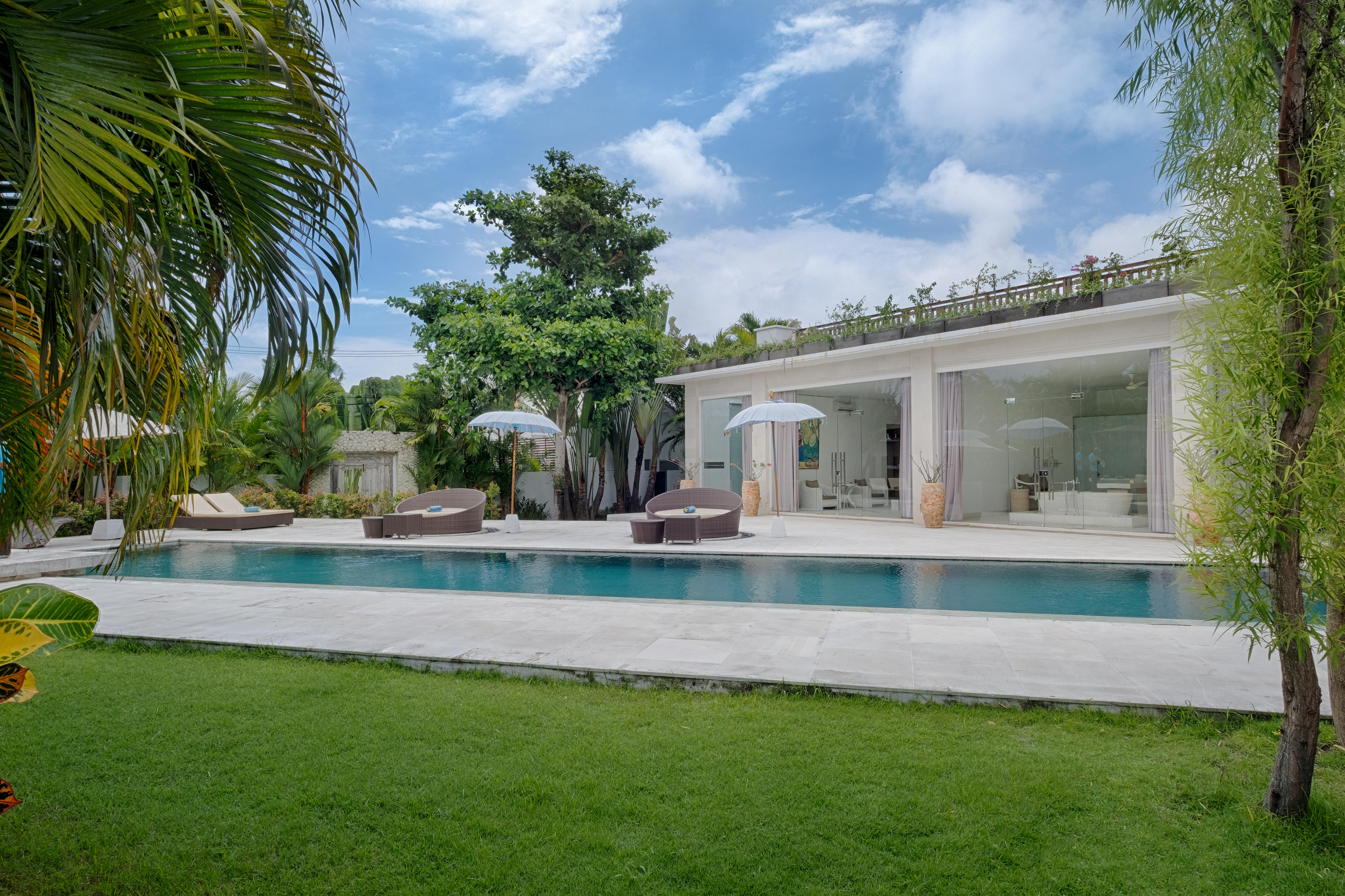 Kutus Kutus Canggu Villa
