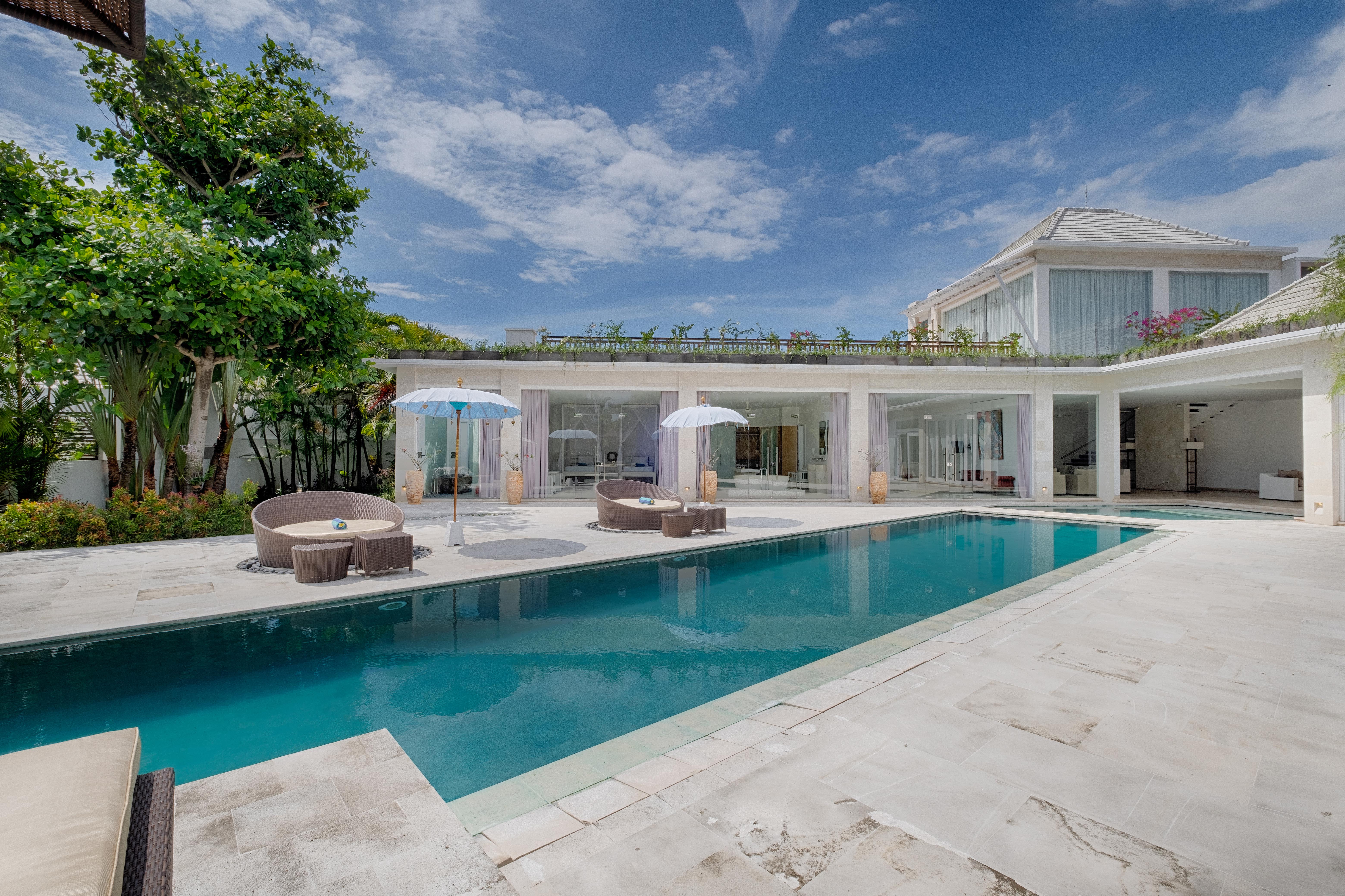 Kutus Kutus Canggu Villa