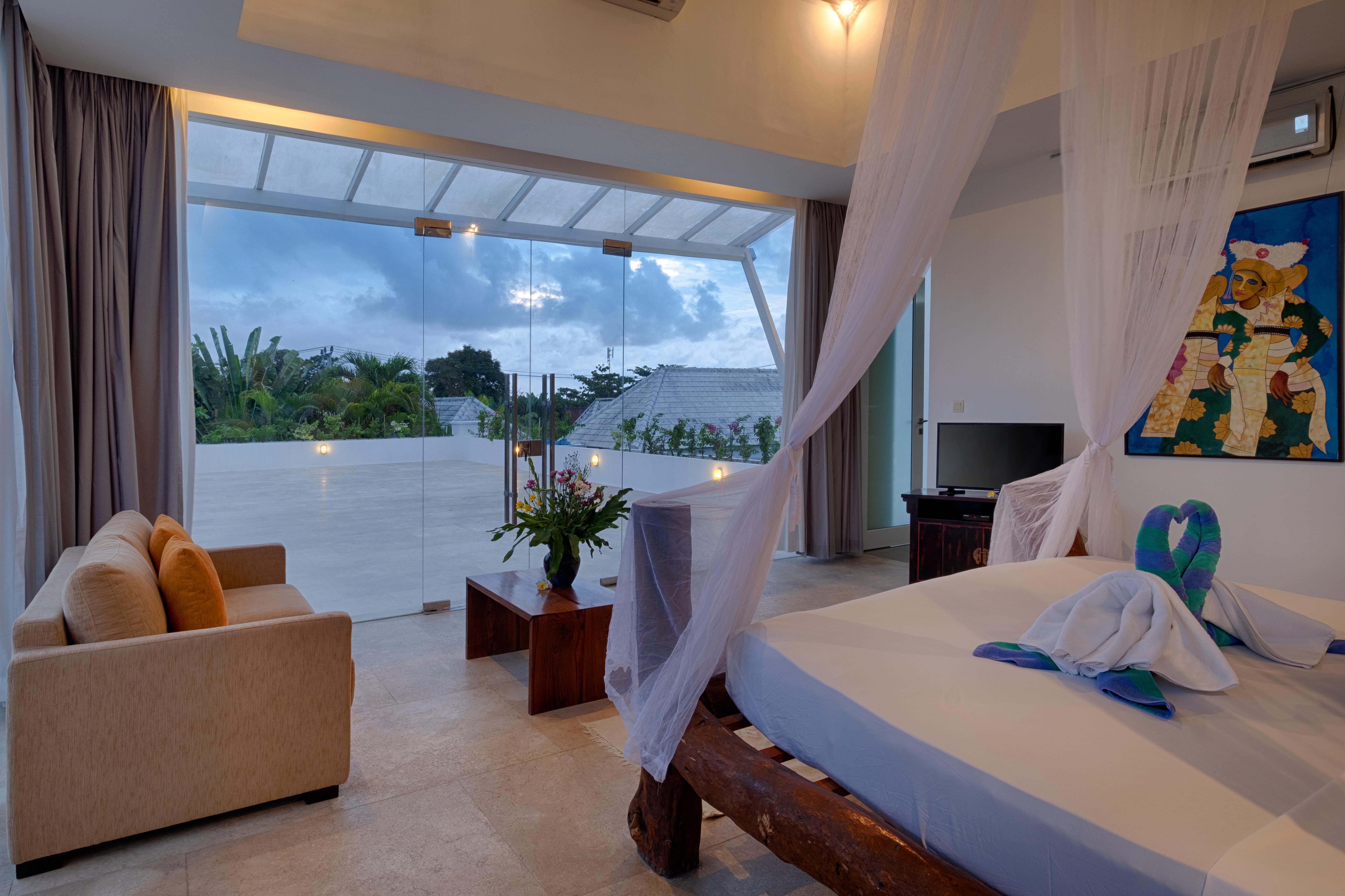 Kutus Kutus Canggu Villa