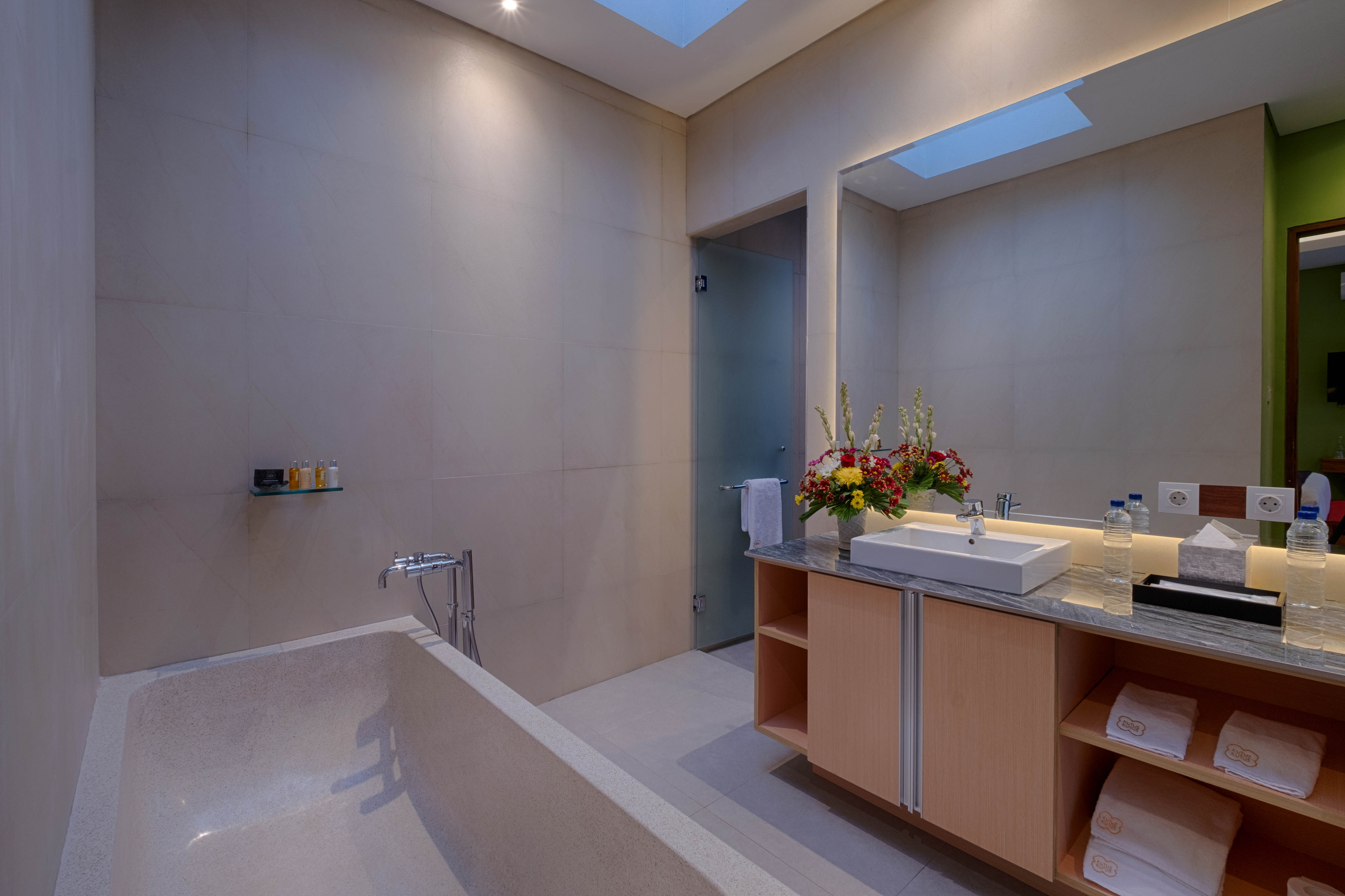 Kutus Kutus Canggu Villa