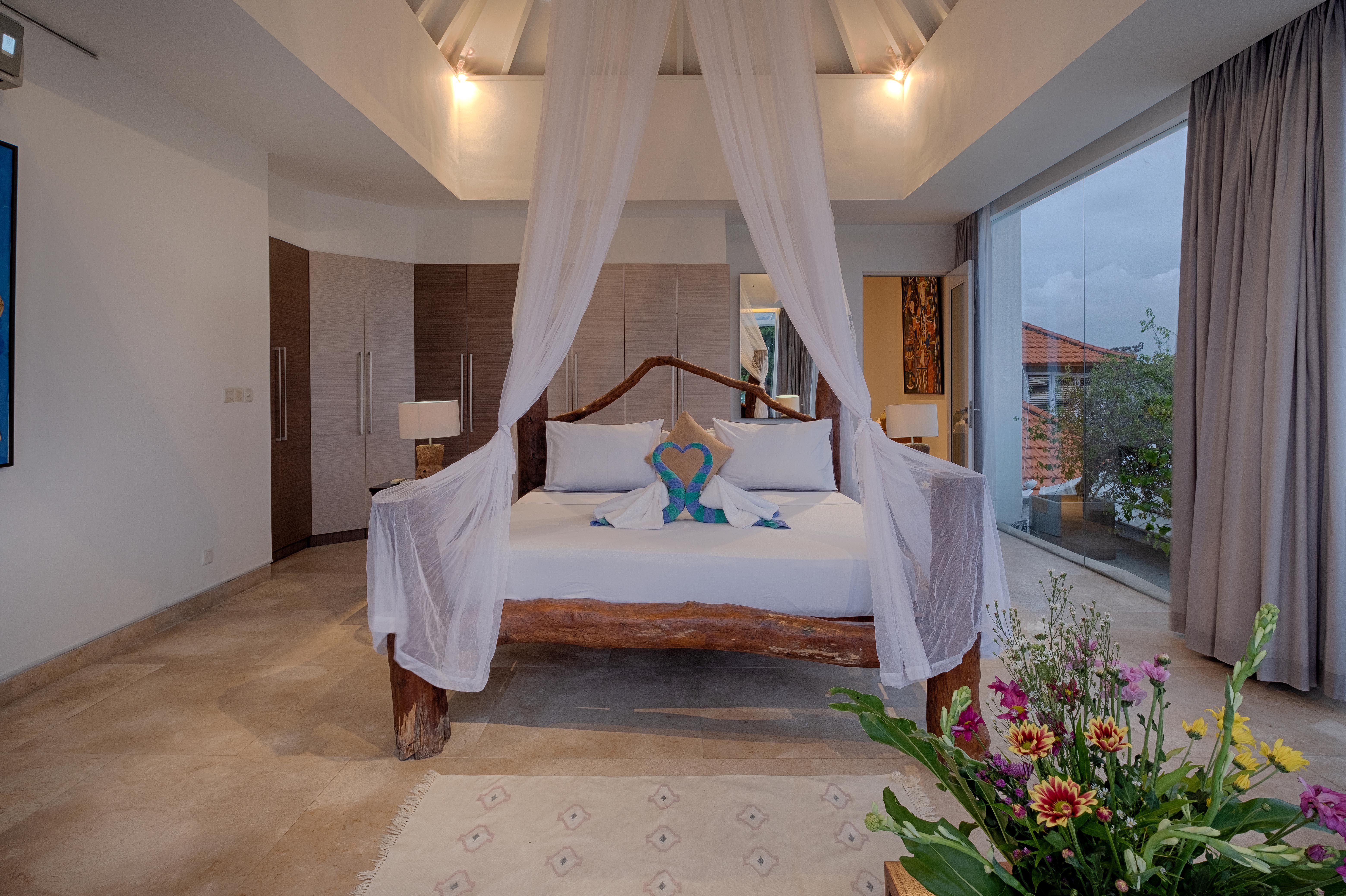 Kutus Kutus Canggu Villa