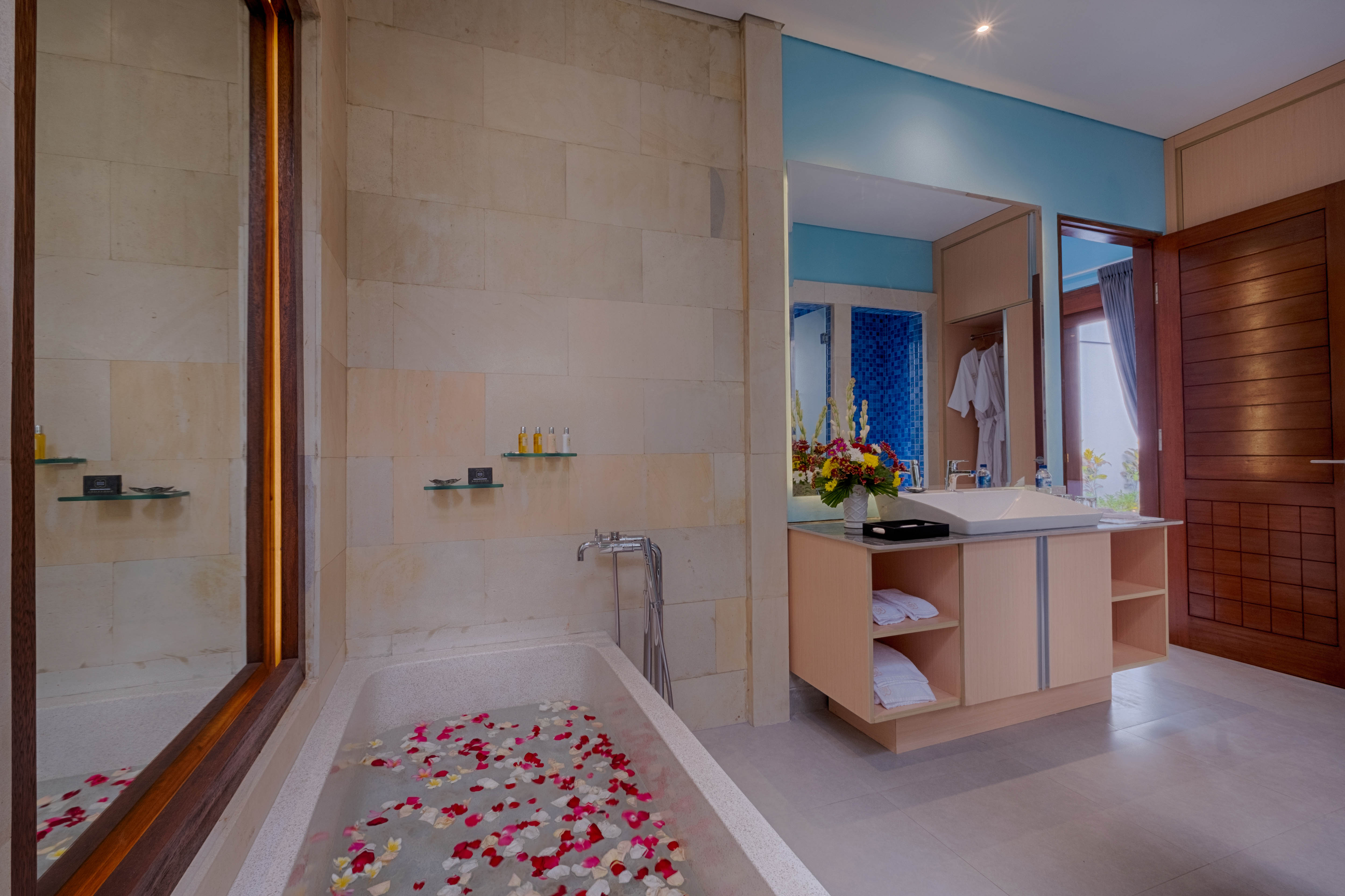 Kutus Kutus Canggu Villa