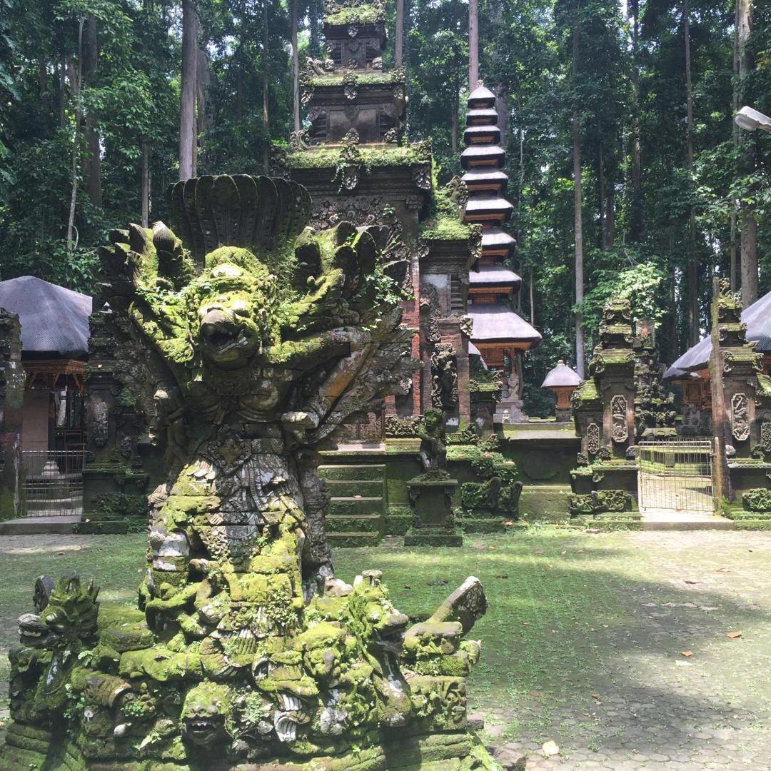 Maylie Bali Villa Bungalows