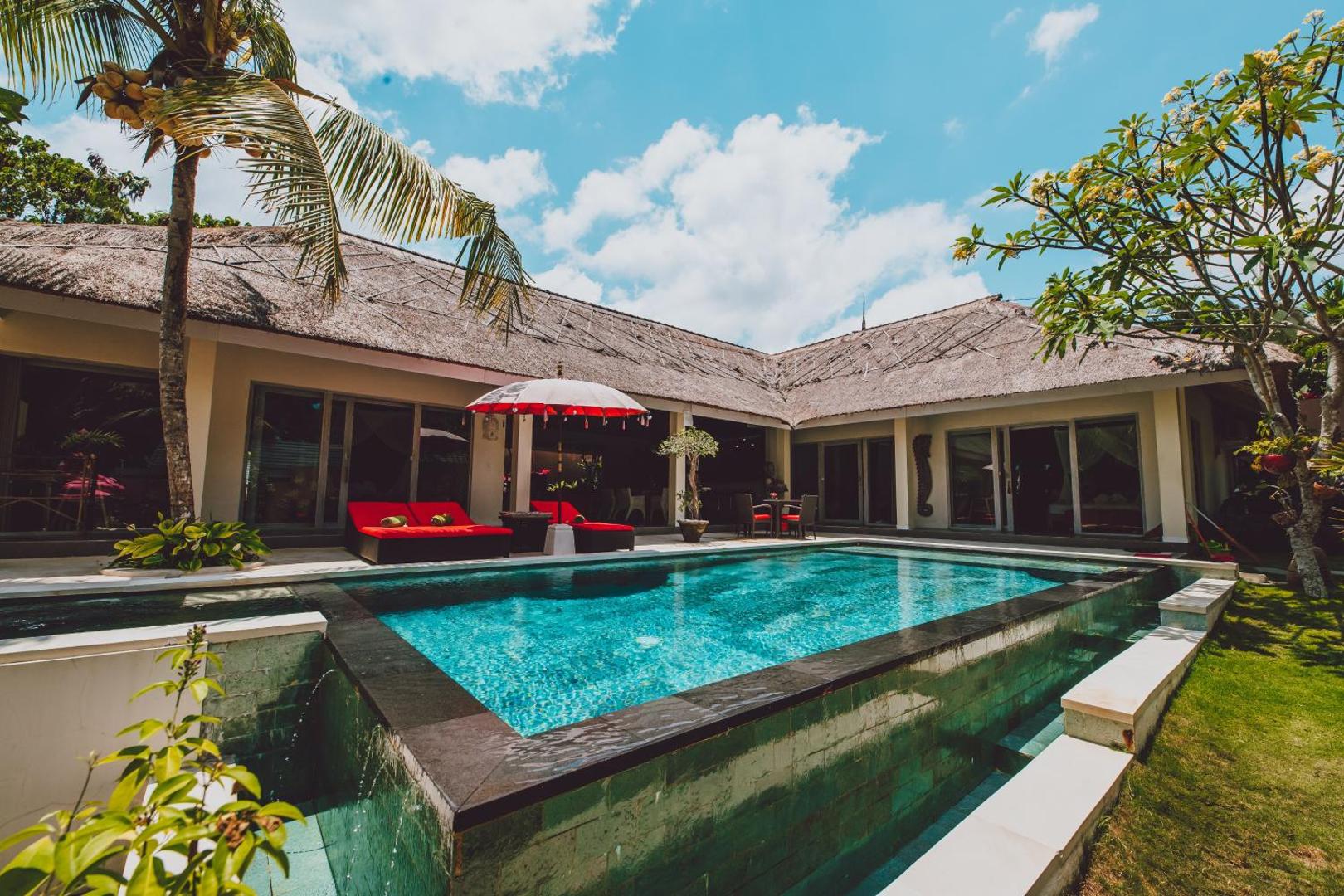 Maylie Bali Villa Bungalows
