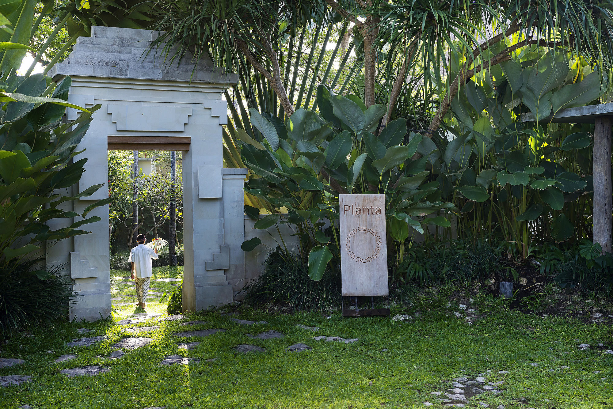 Planta Luxury Villa