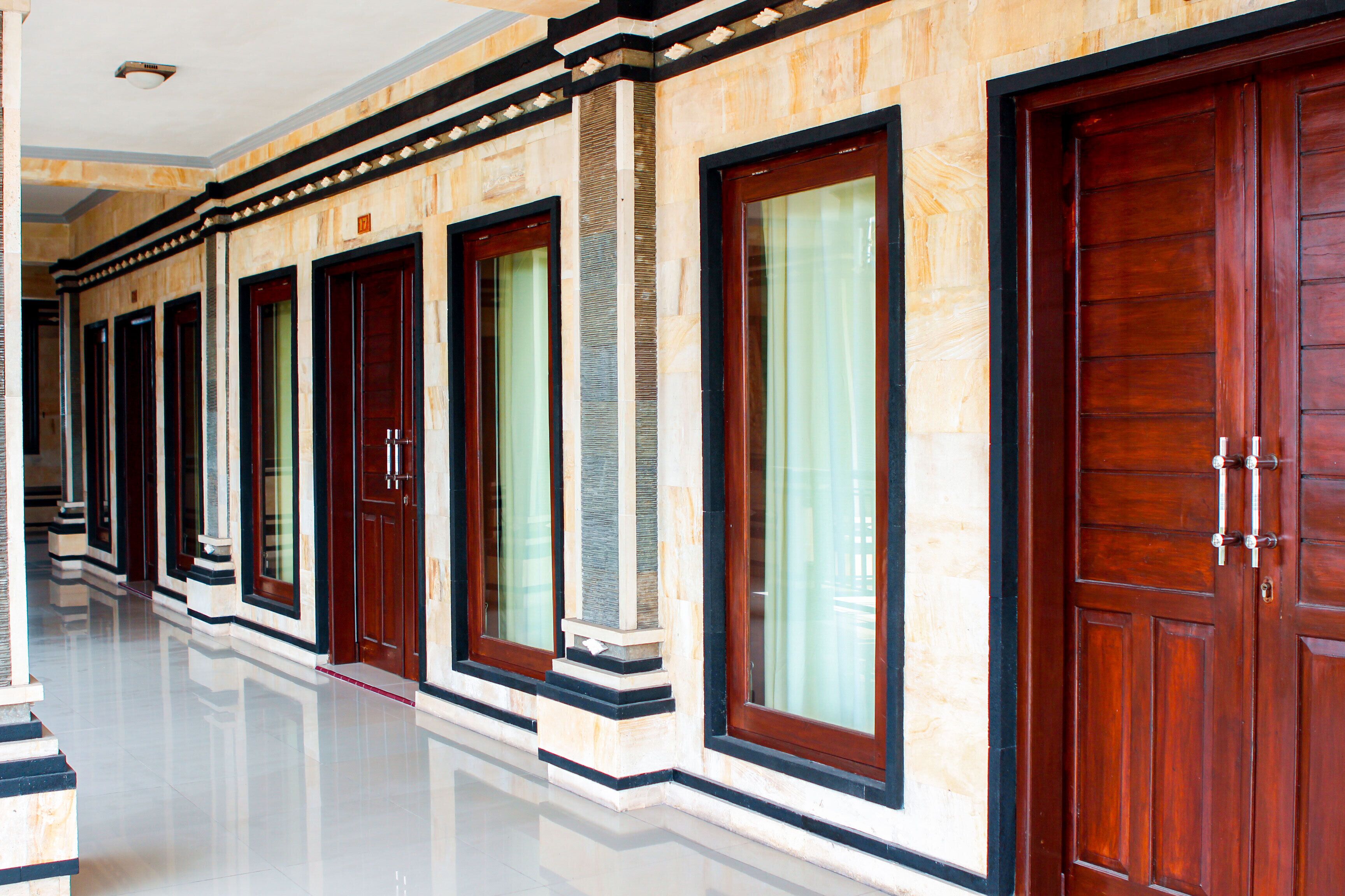 Putu Guest House II