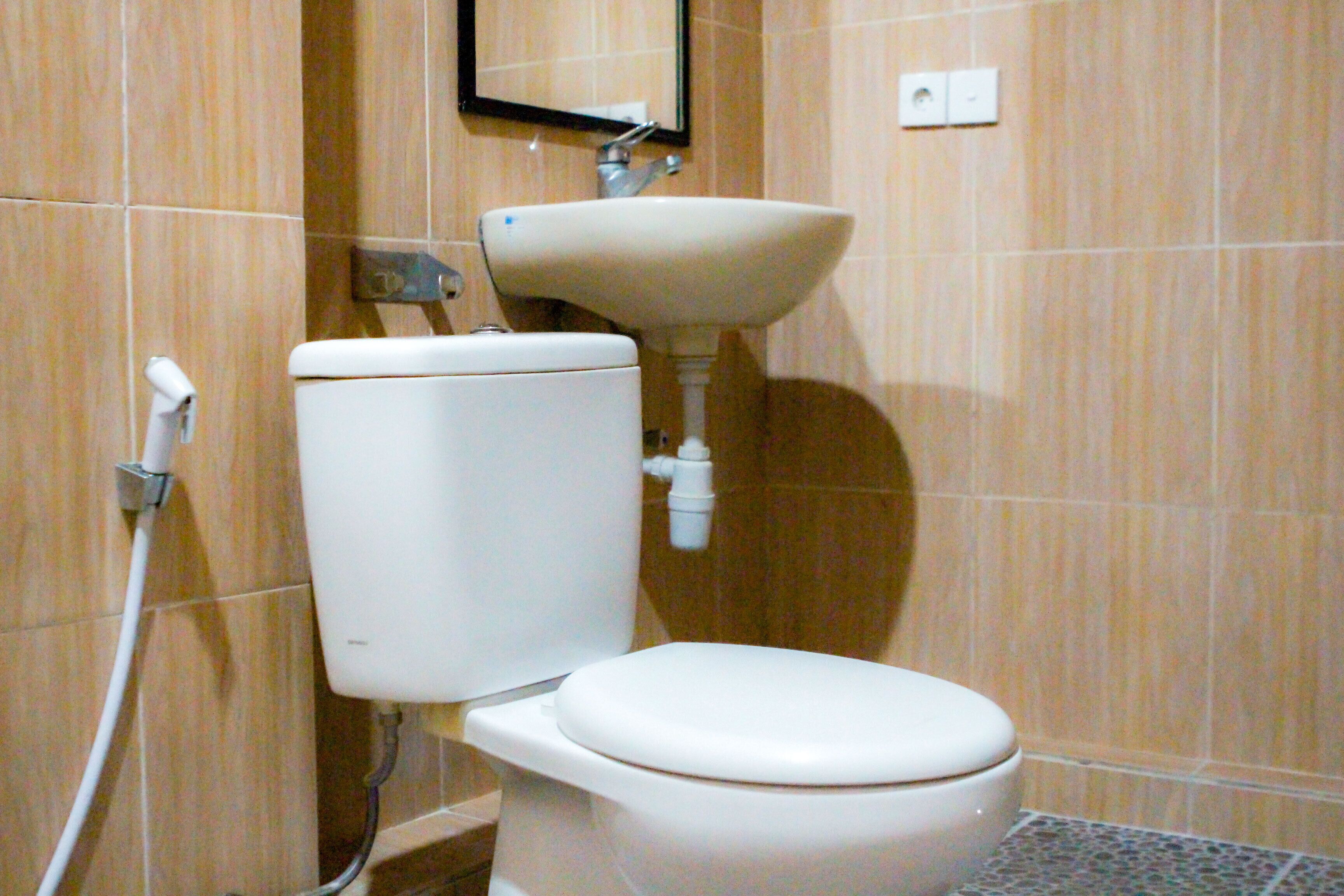 Putu Guest House II