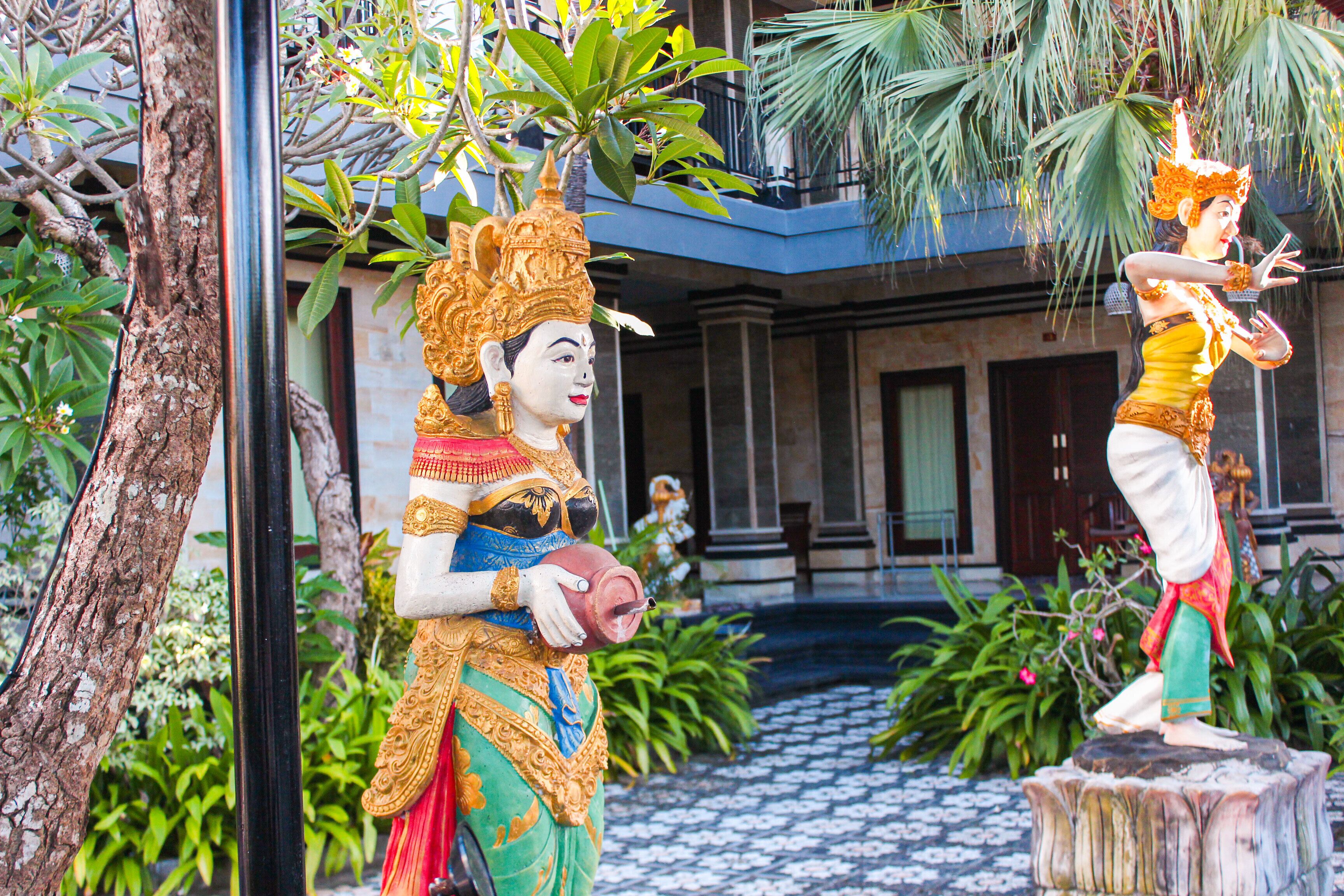 Putu Guest House II