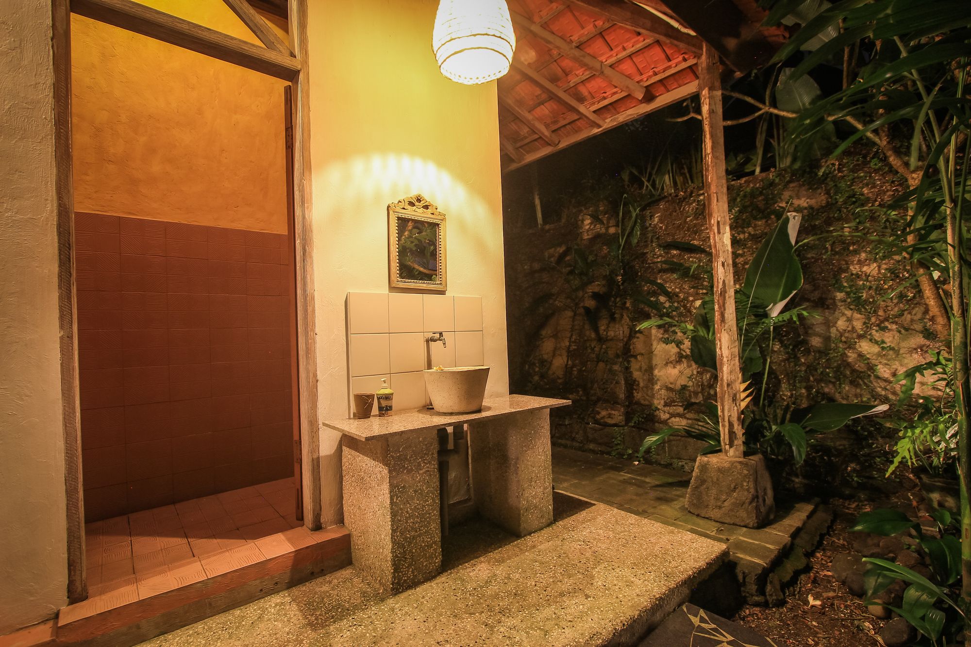 Rumah Nyaman Villa