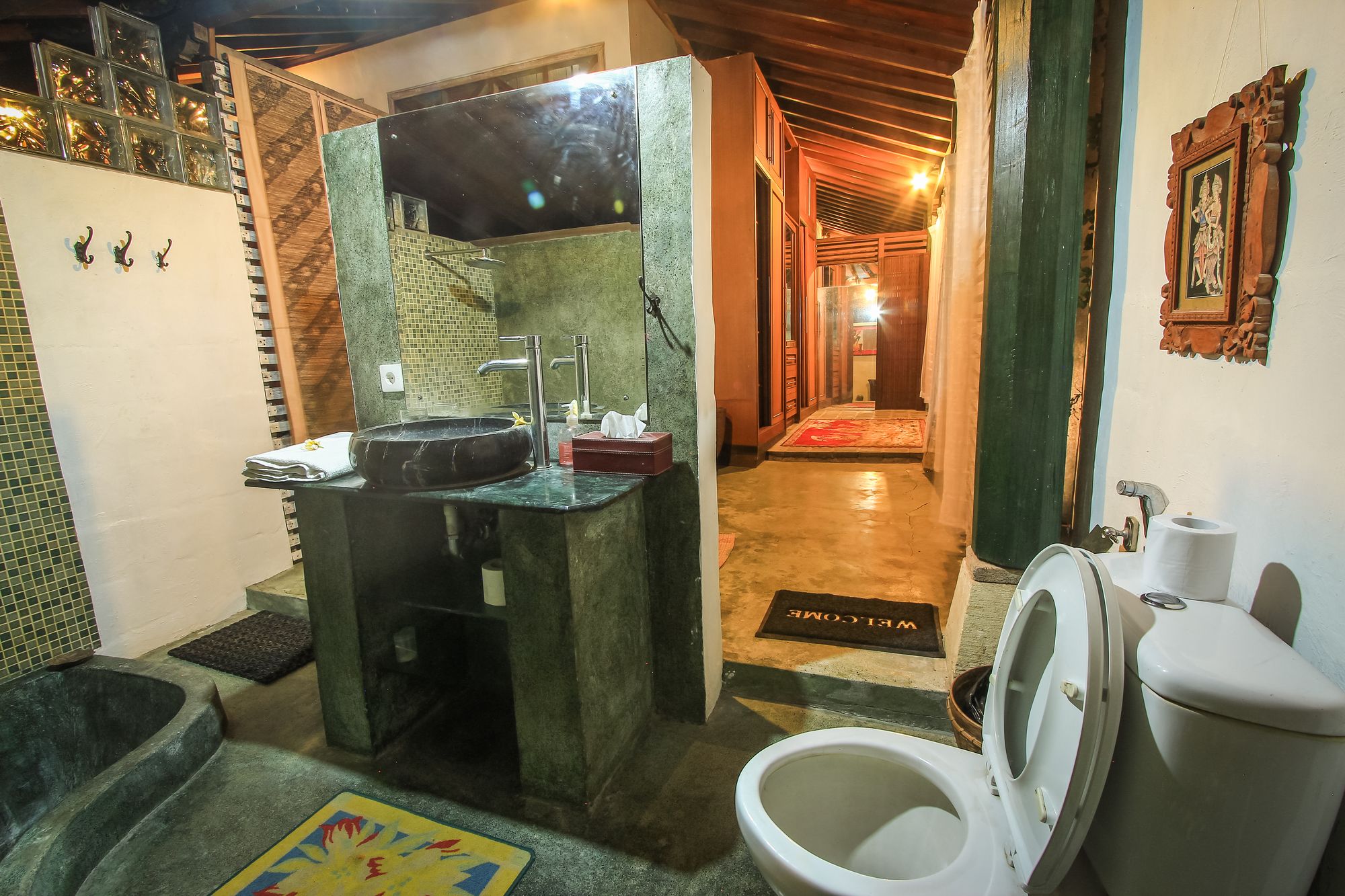 Rumah Nyaman Villa