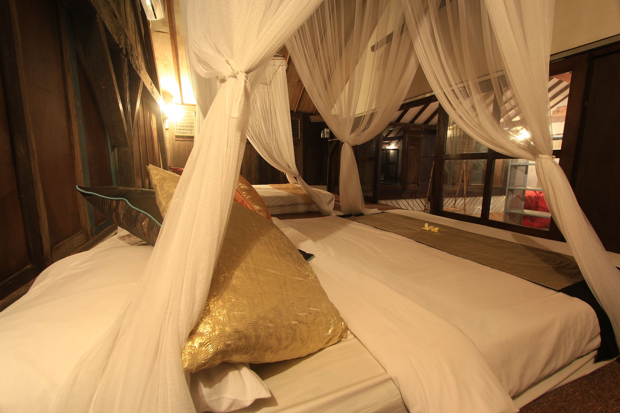 Rumah Nyaman Villa