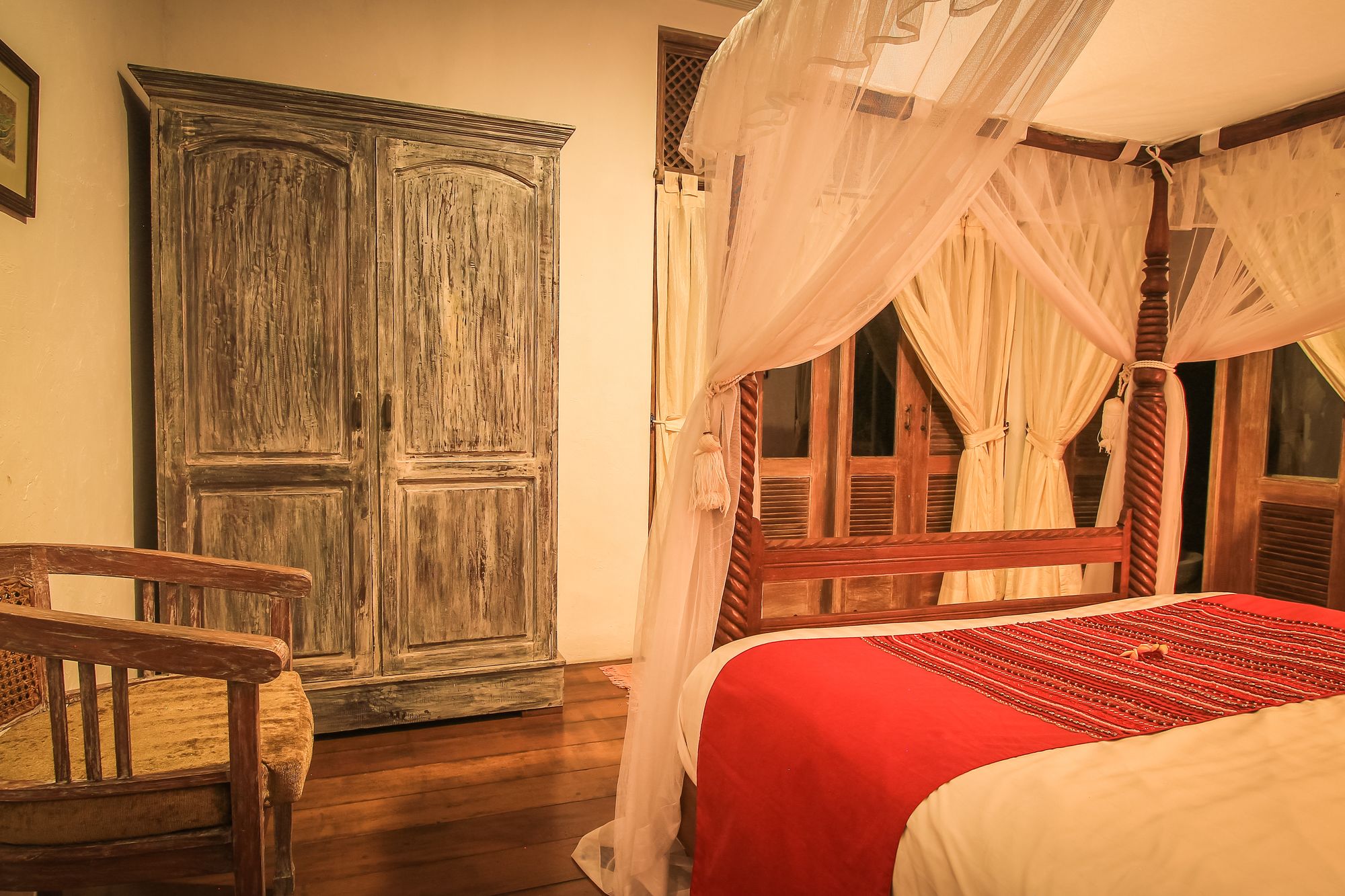 Rumah Nyaman Villa