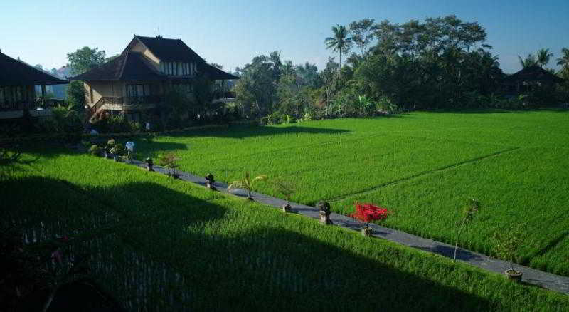 Sri Bungalows