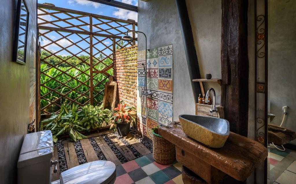 Taman Nauli Bed & Breakfast