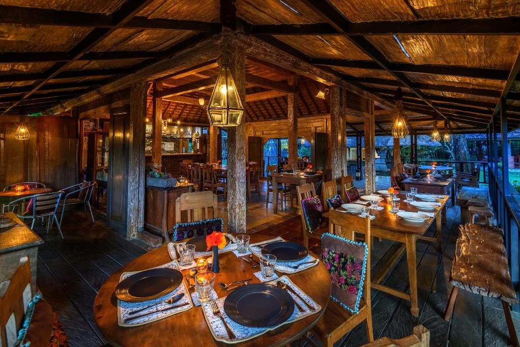 Taman Nauli Bed & Breakfast