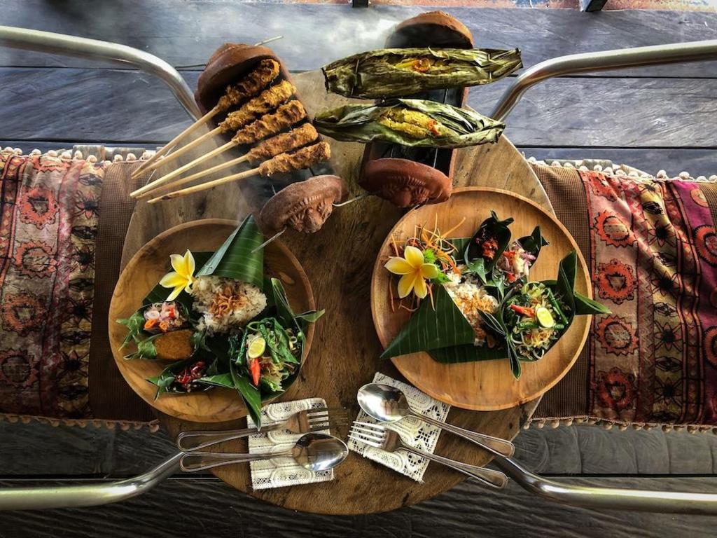 Taman Nauli Bed & Breakfast