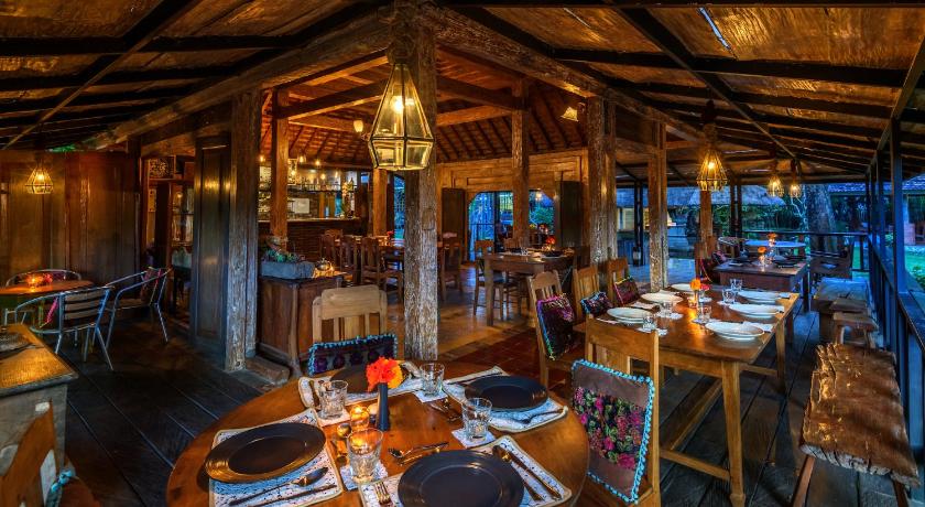 Taman Nauli Bed & Breakfast