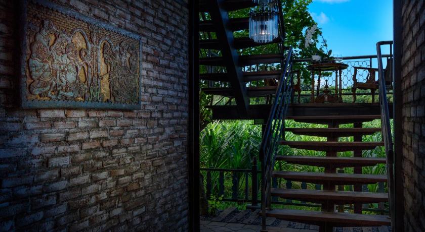 Taman Nauli Bed & Breakfast