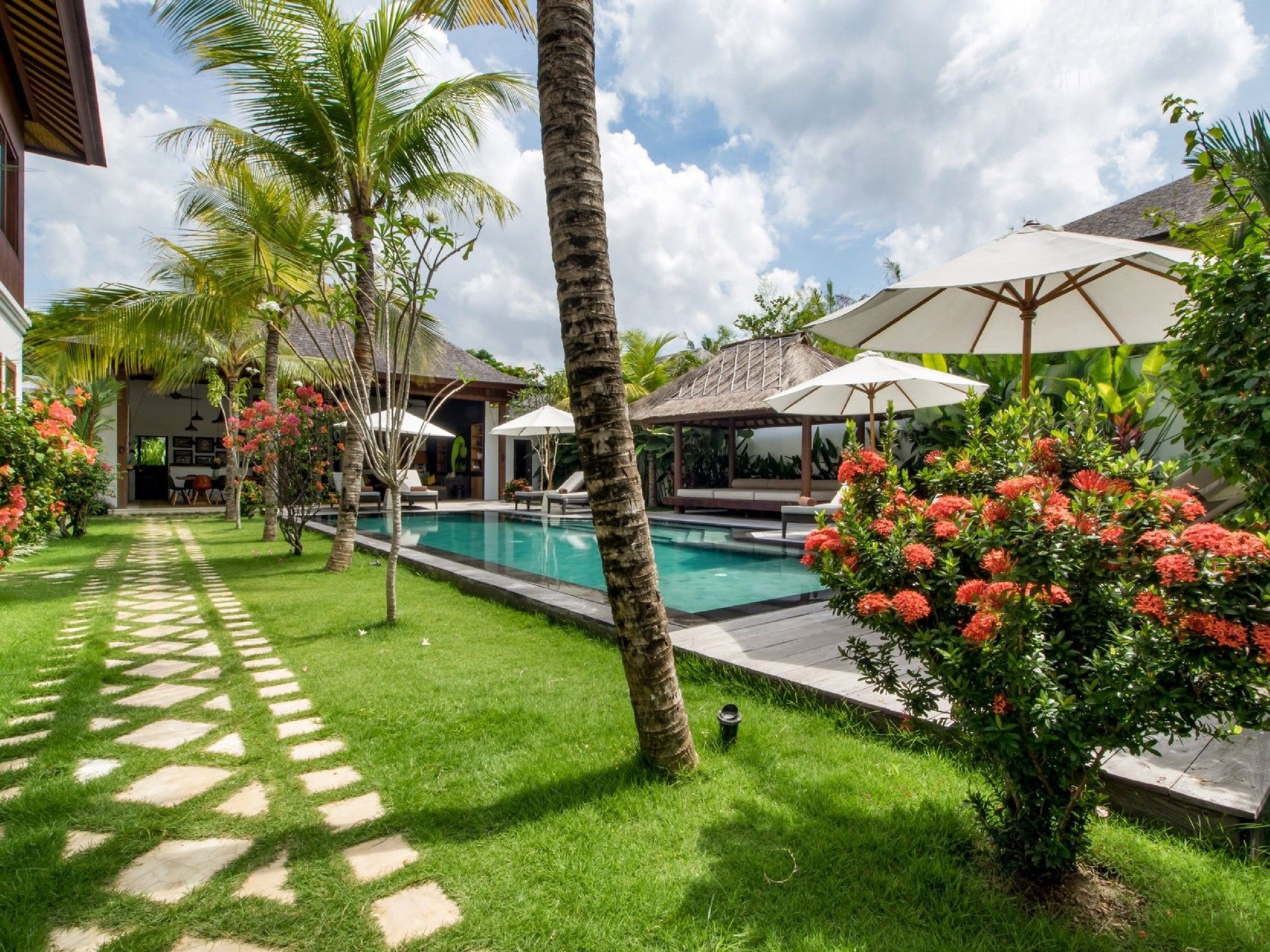 Tangram Villa