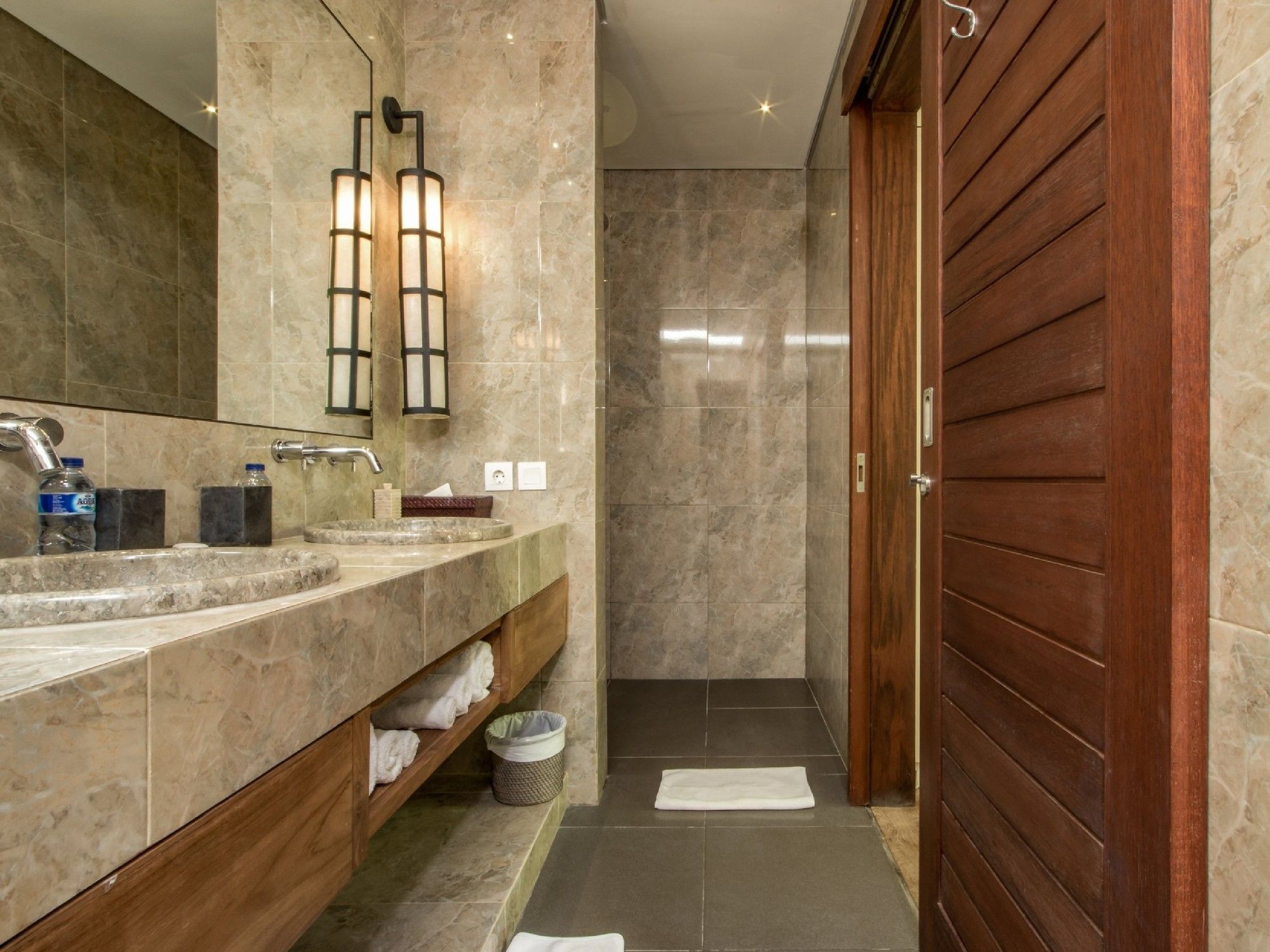 Tangram Villa