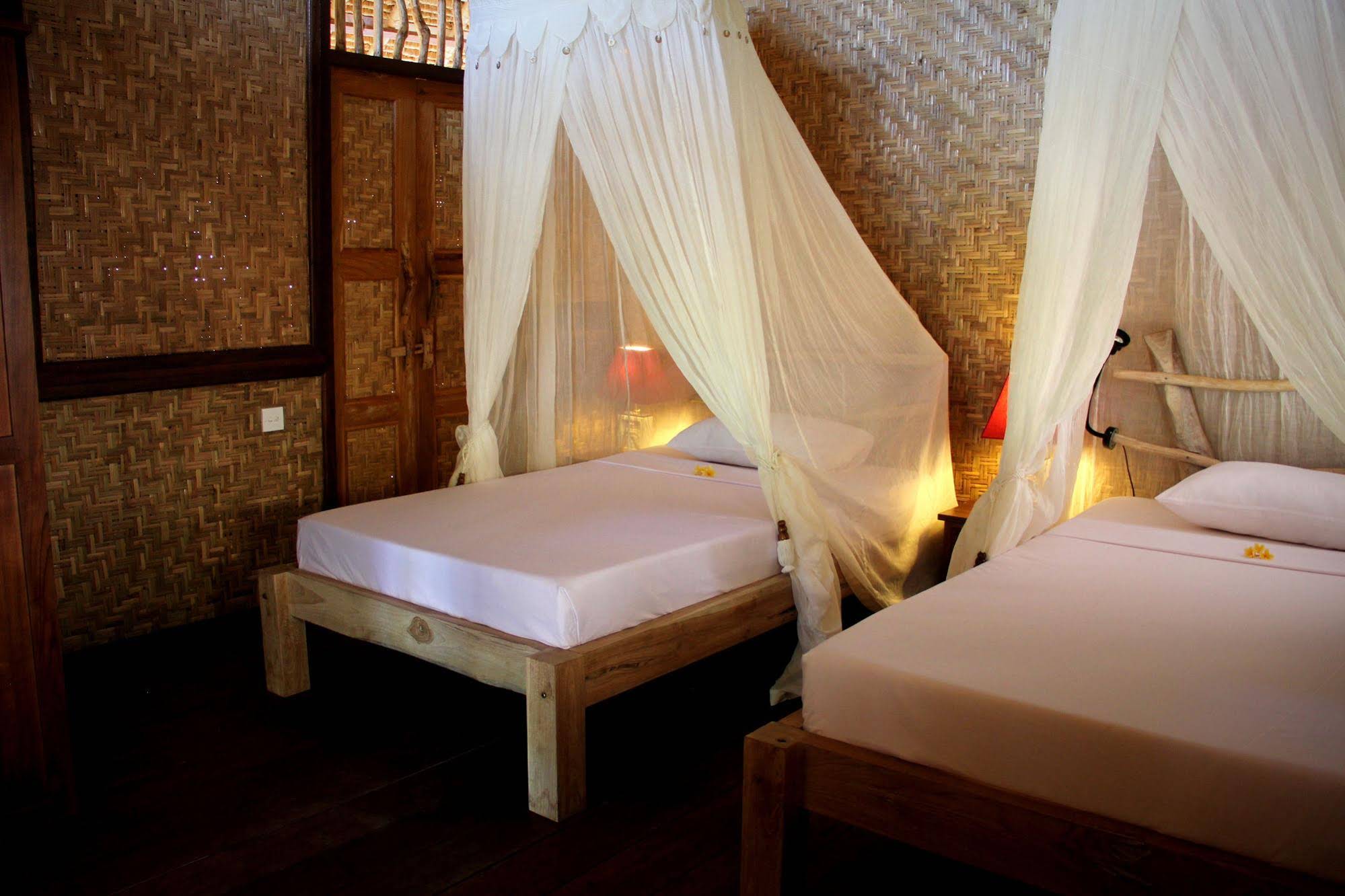 The Calmtree Bungalows