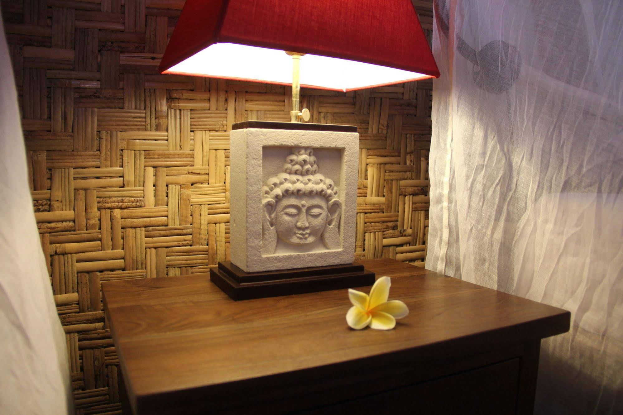 The Calmtree Bungalows