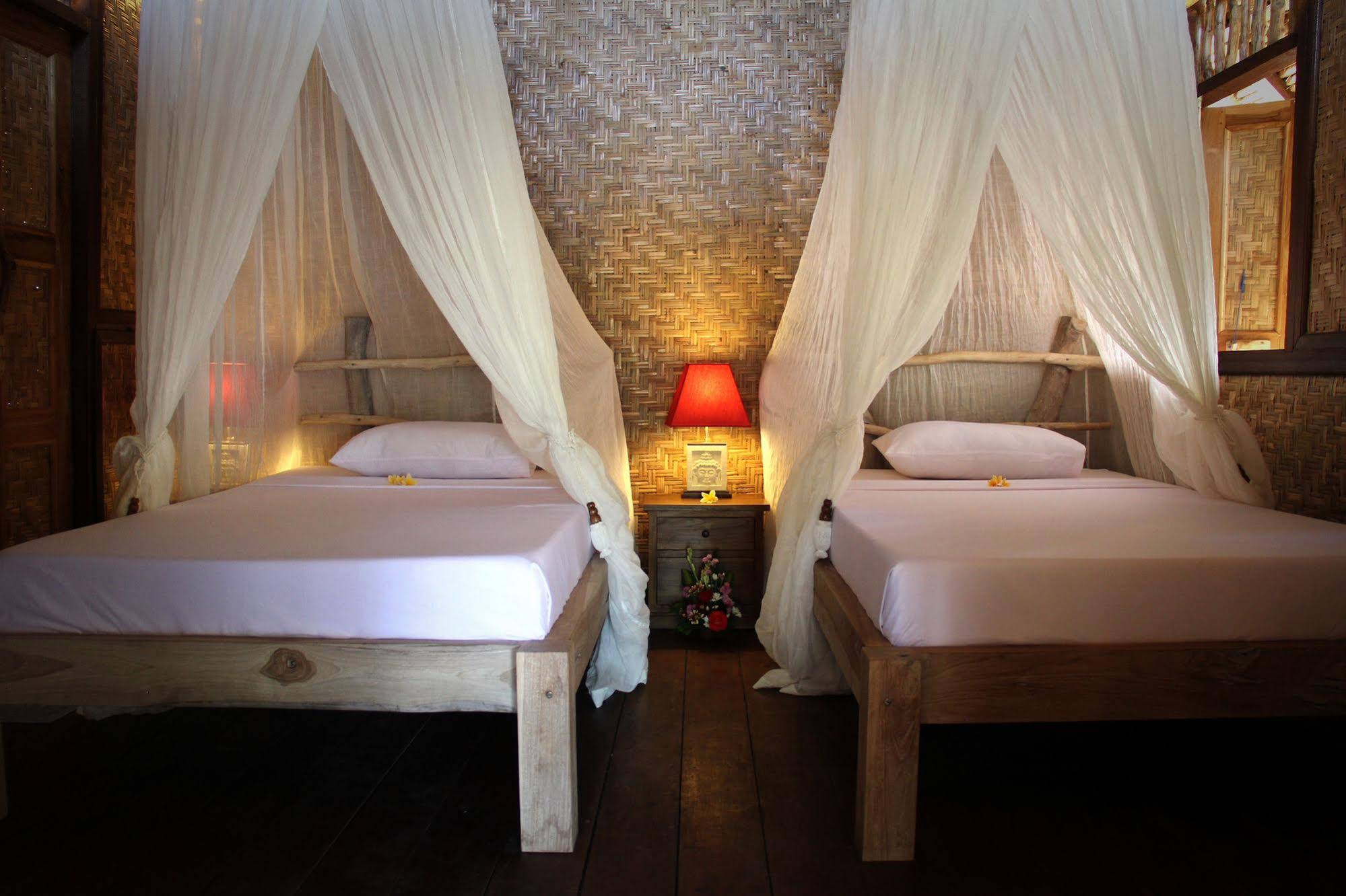 The Calmtree Bungalows