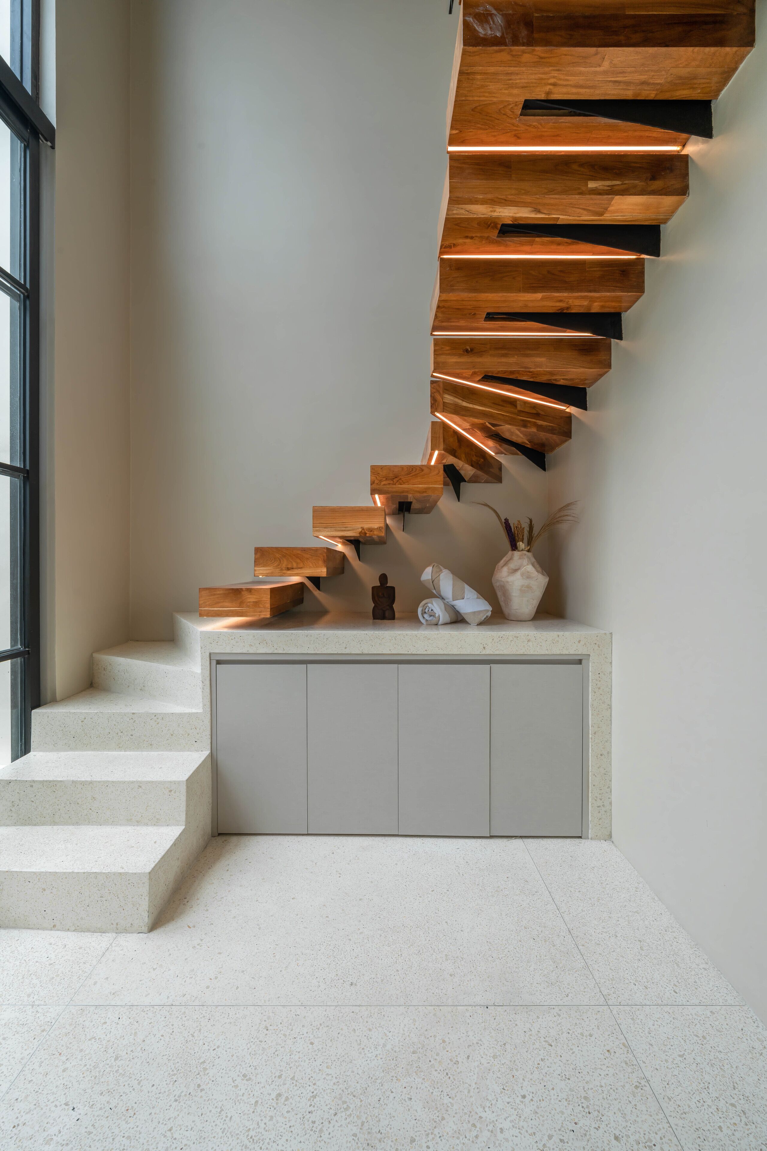 Vesna Townhouse 1