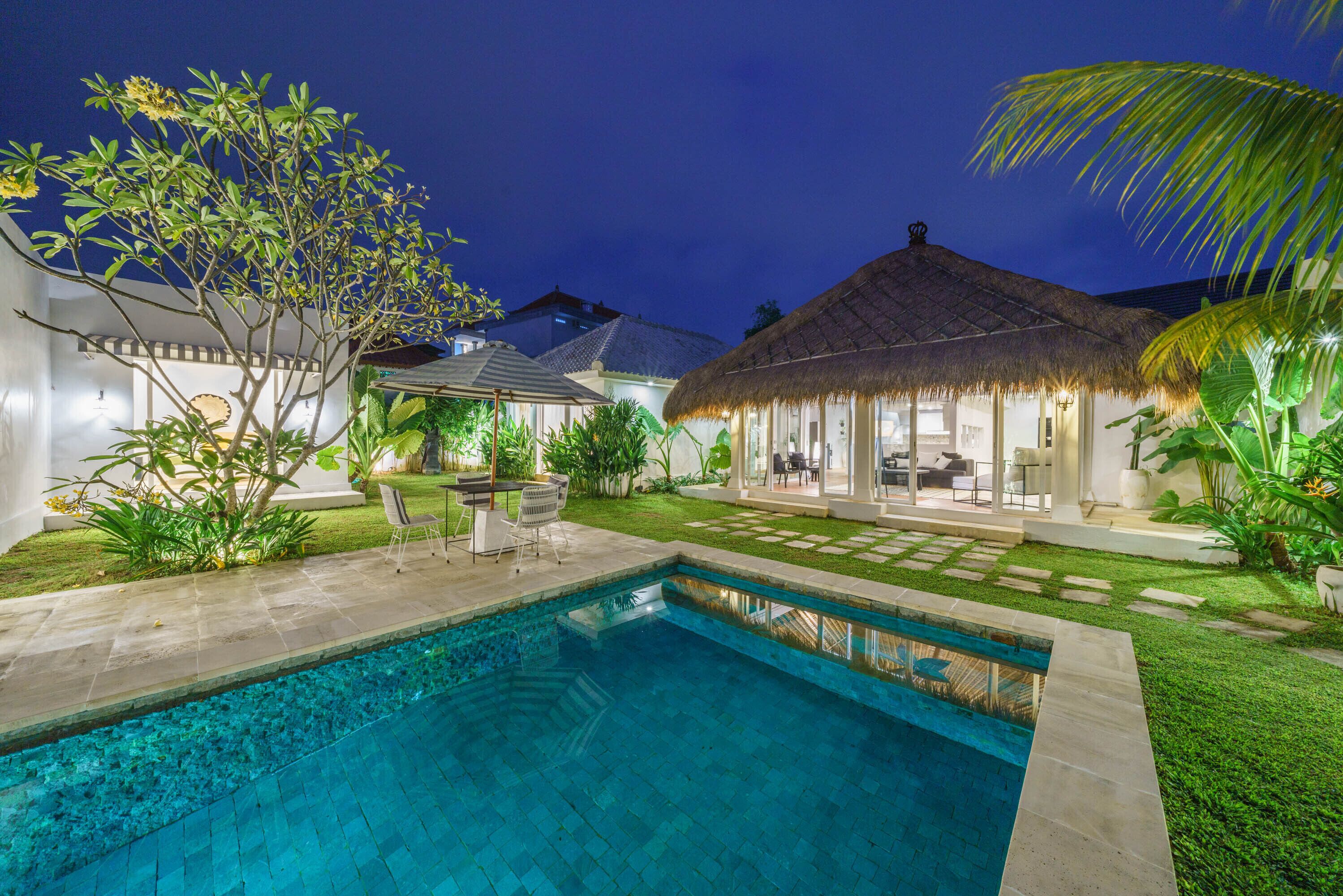 Villa Kelapa Putih