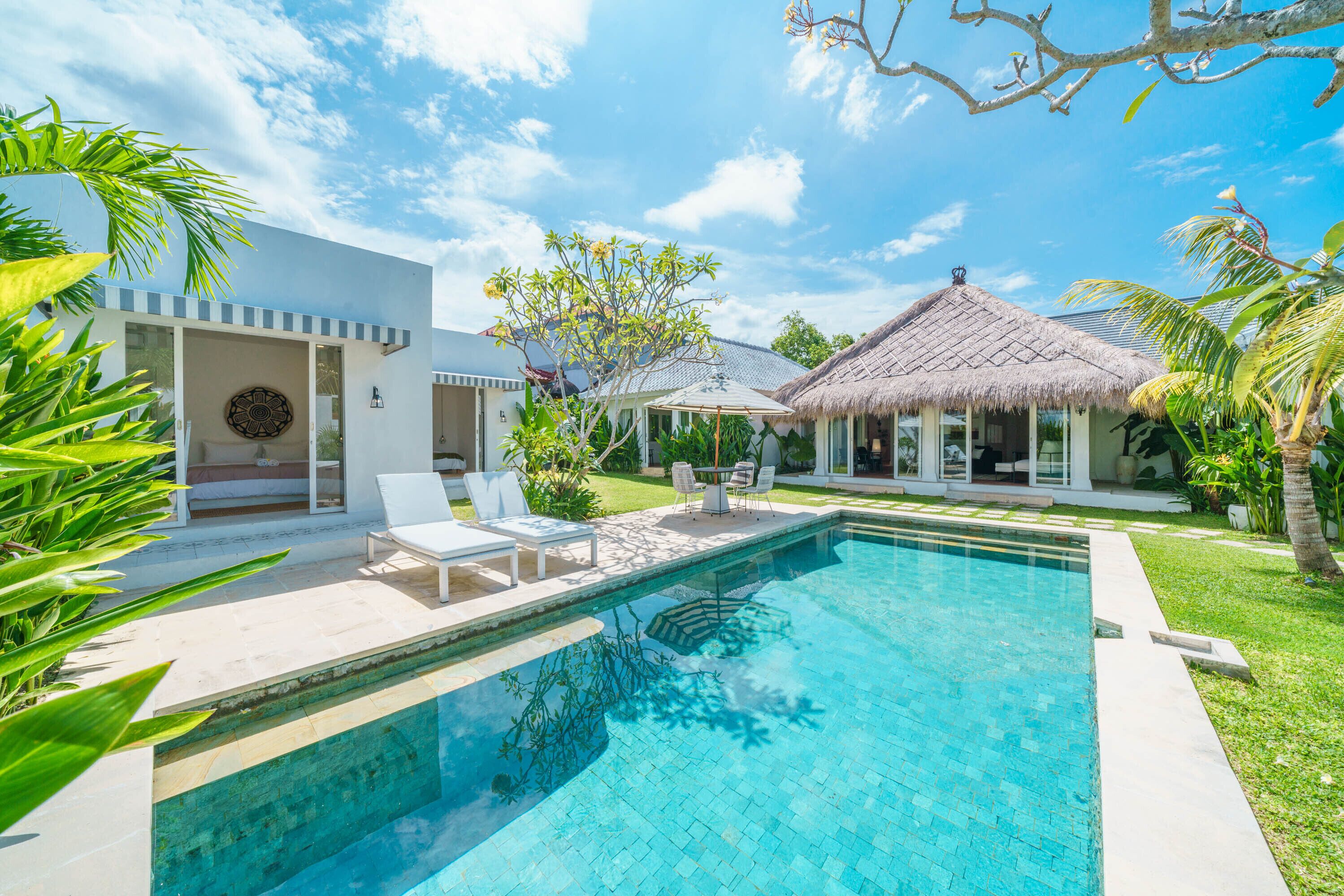 Villa Kelapa Putih