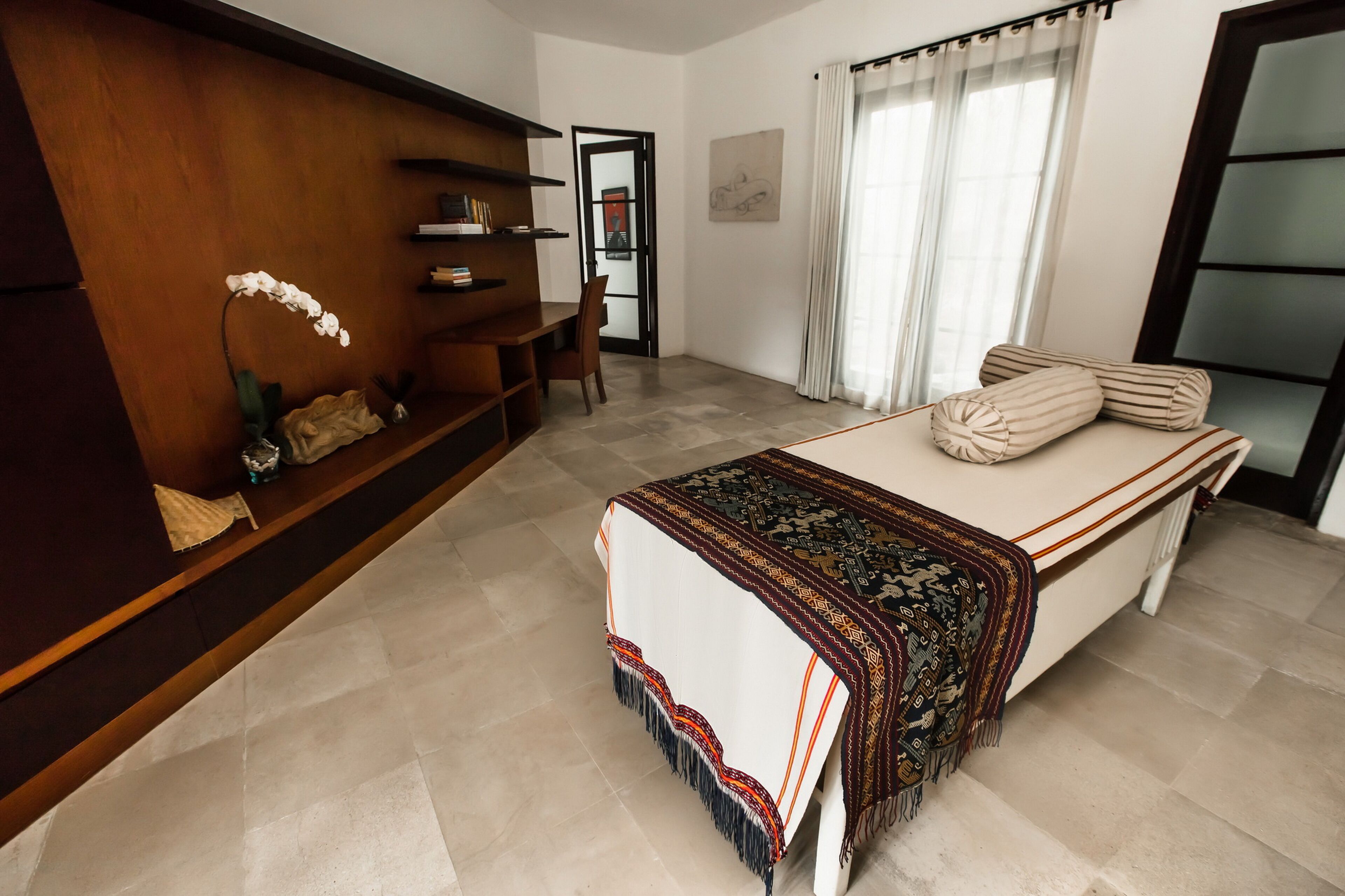 Villa Khadi
