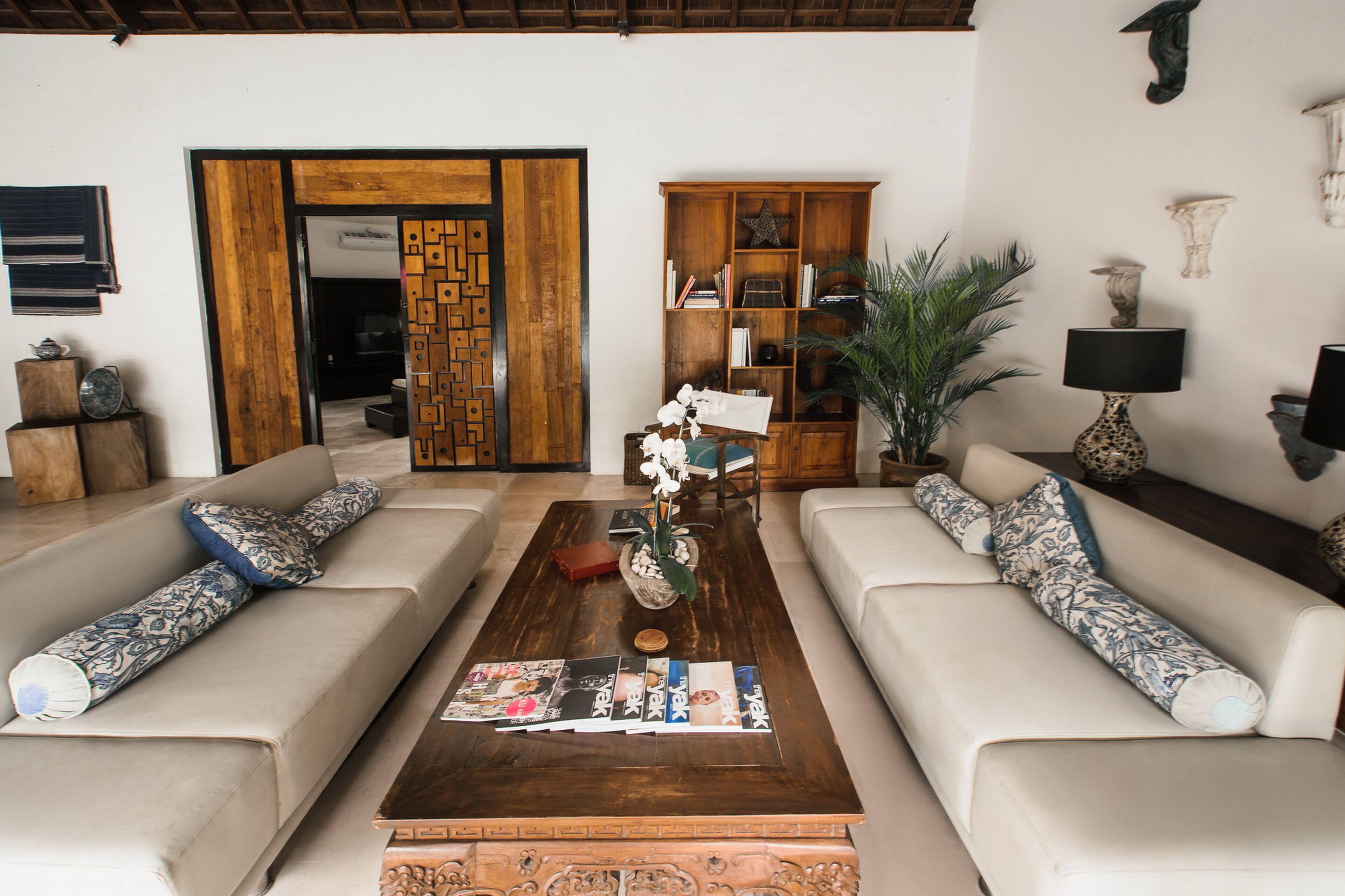 Villa Khadi